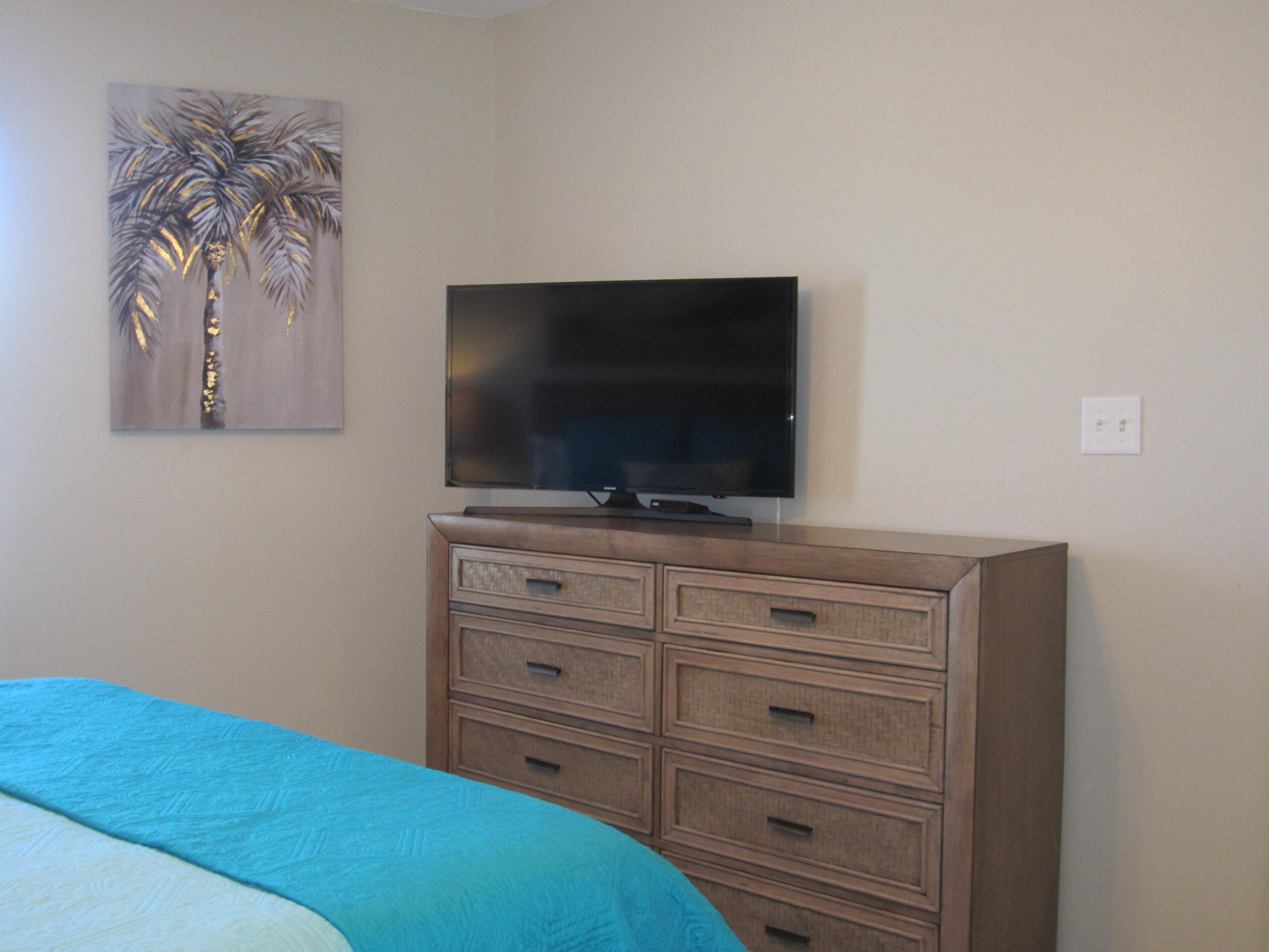 MARAVILLA CONDO 1 - Residential