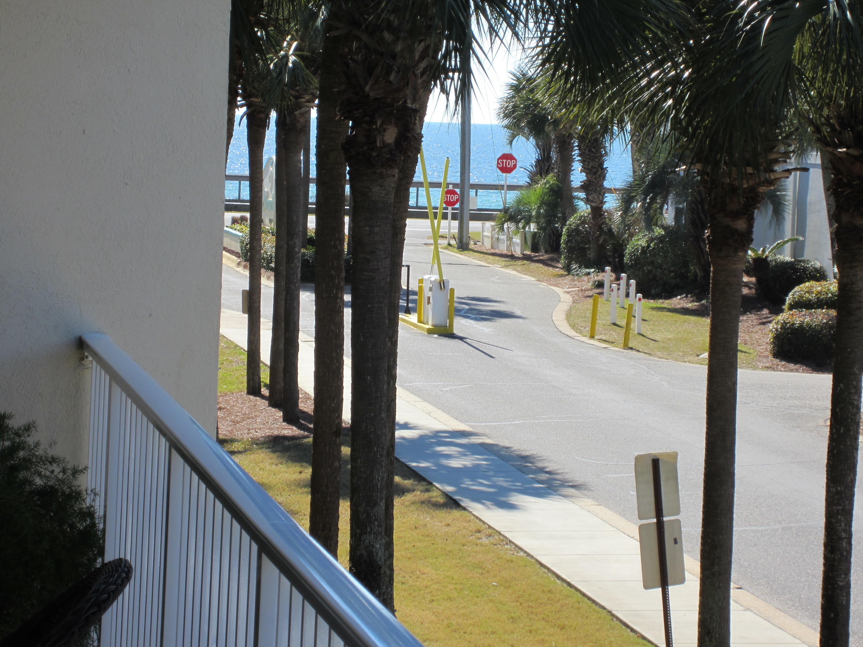 MARAVILLA CONDO 1 - Residential