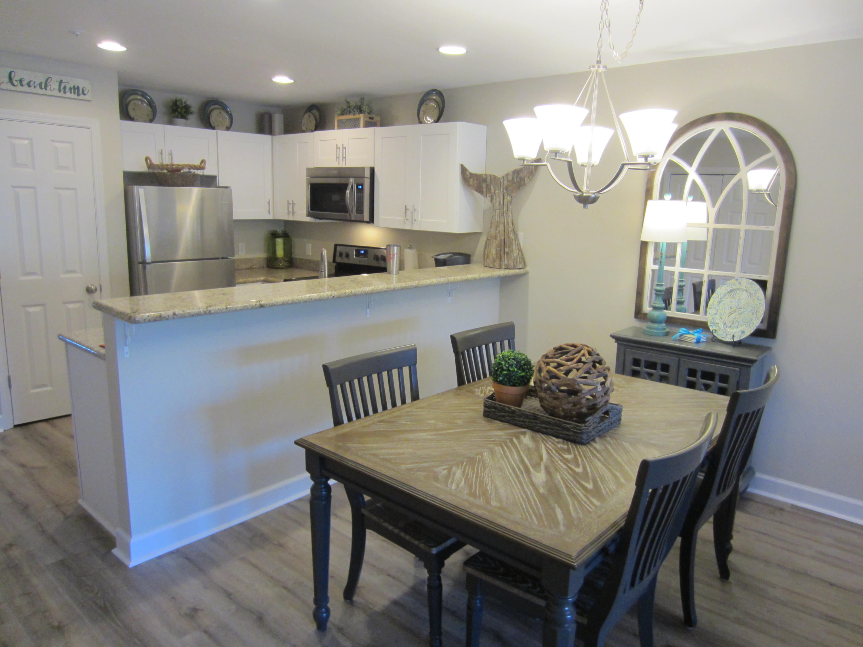 MARAVILLA CONDO 1 - Residential