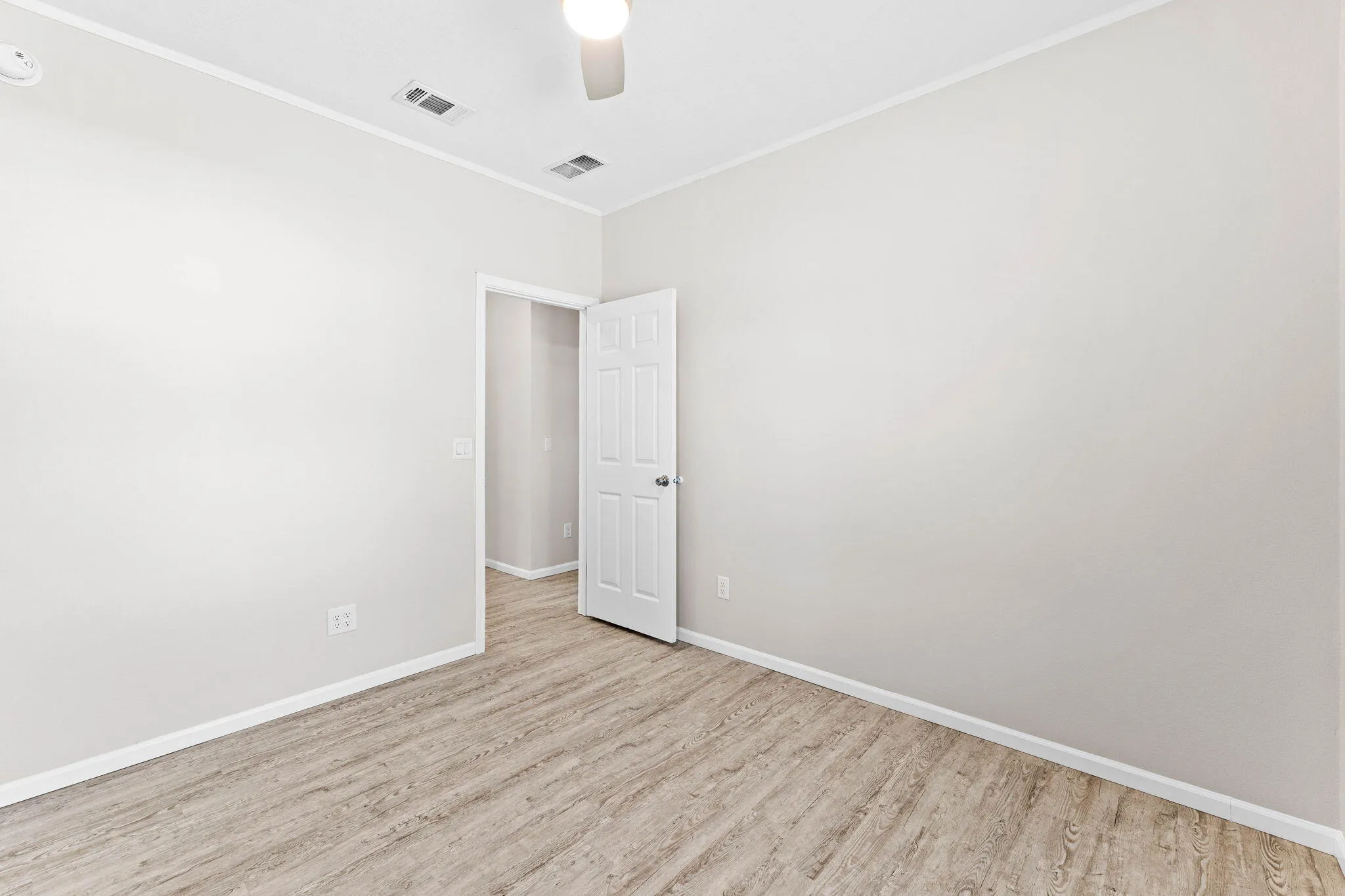 Santa Rosa Beach, Florida 32459, United States, 3 Bedrooms Bedrooms, ,2 BathroomsBathrooms,Residential,Active,51025