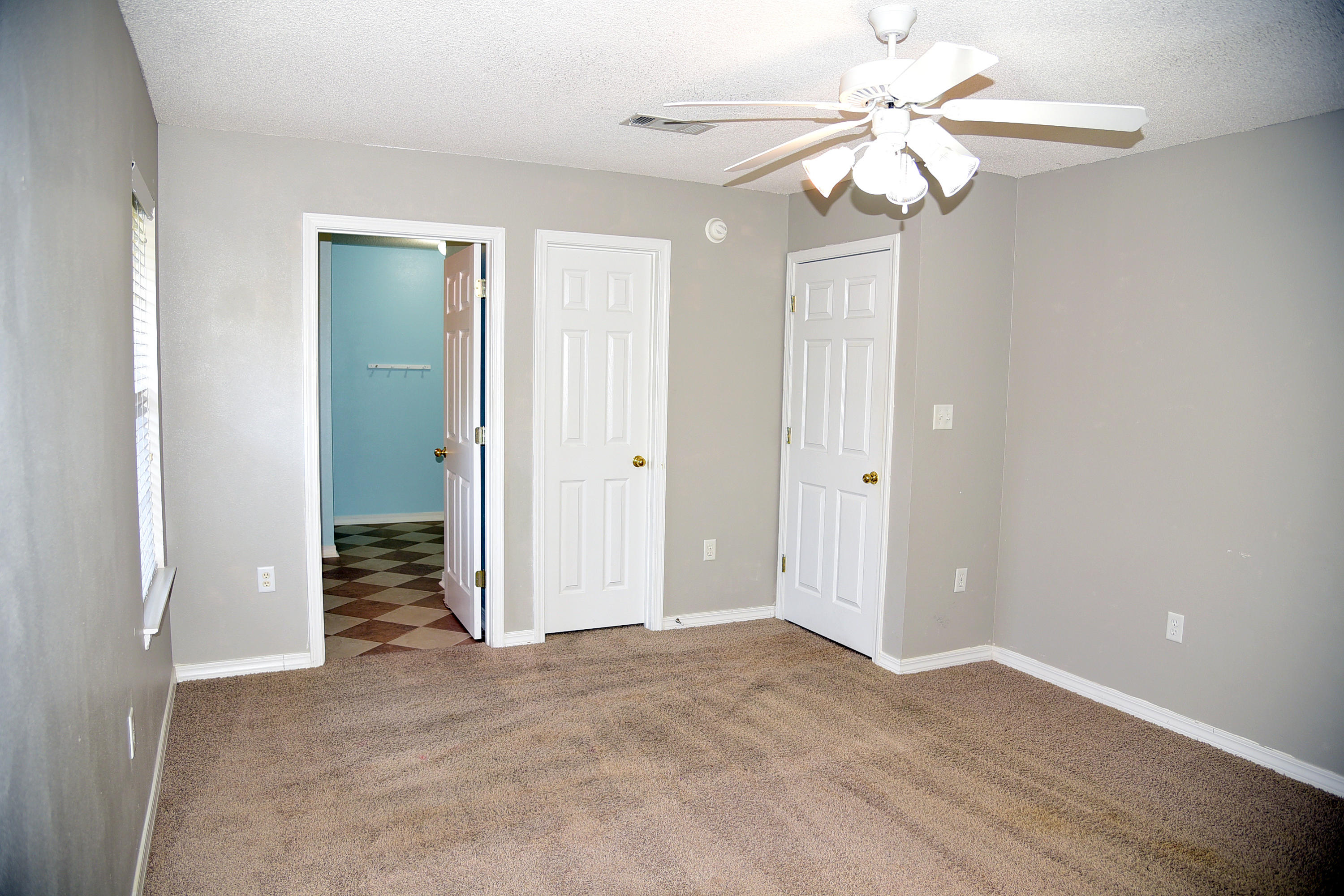 MARSH HARBOR - Residential