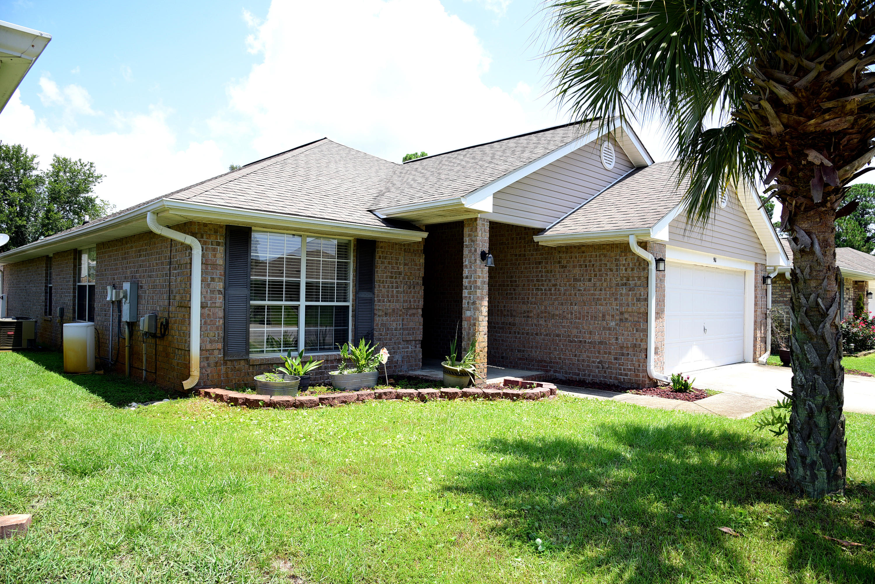 MARSH HARBOR - Residential