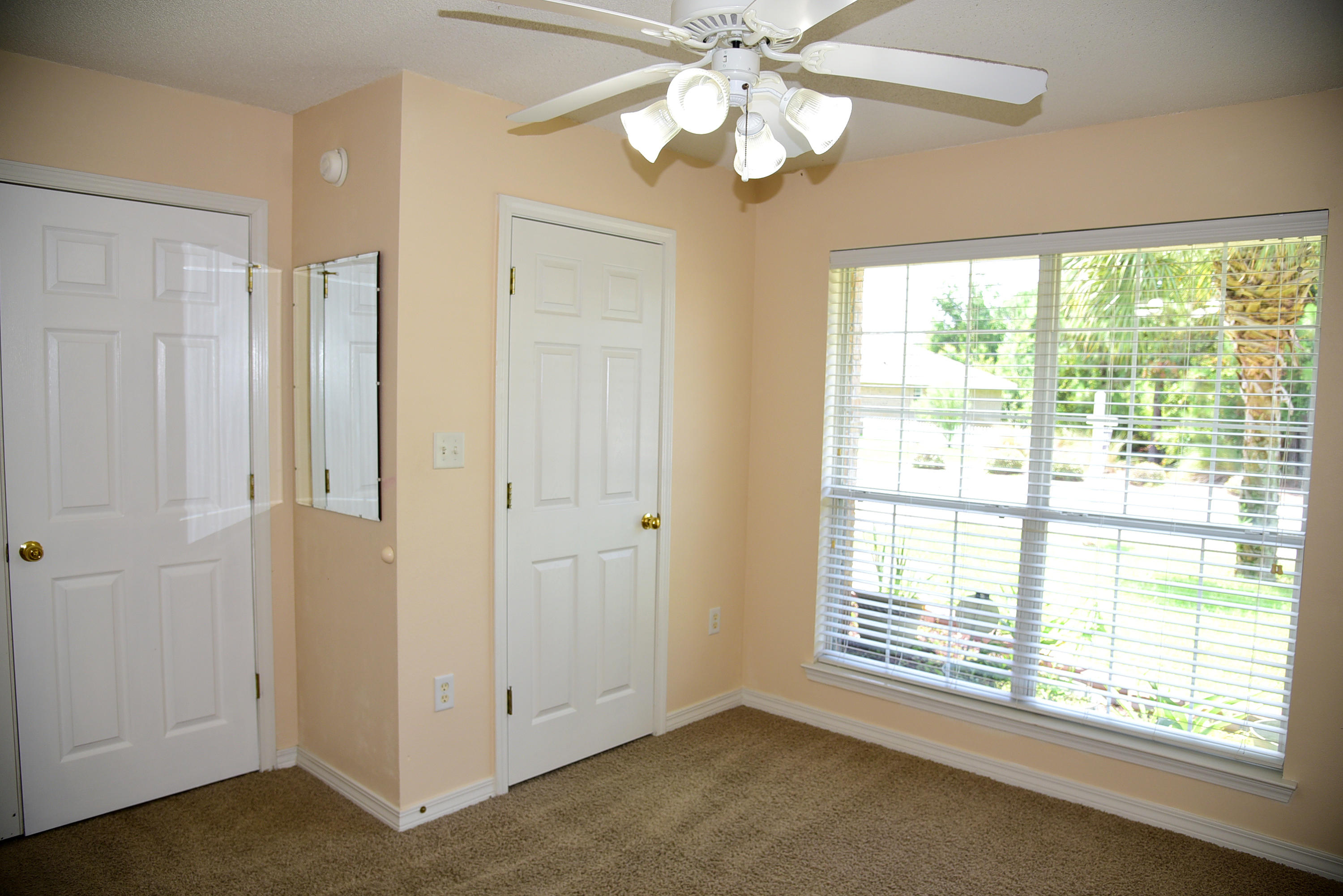 MARSH HARBOR - Residential