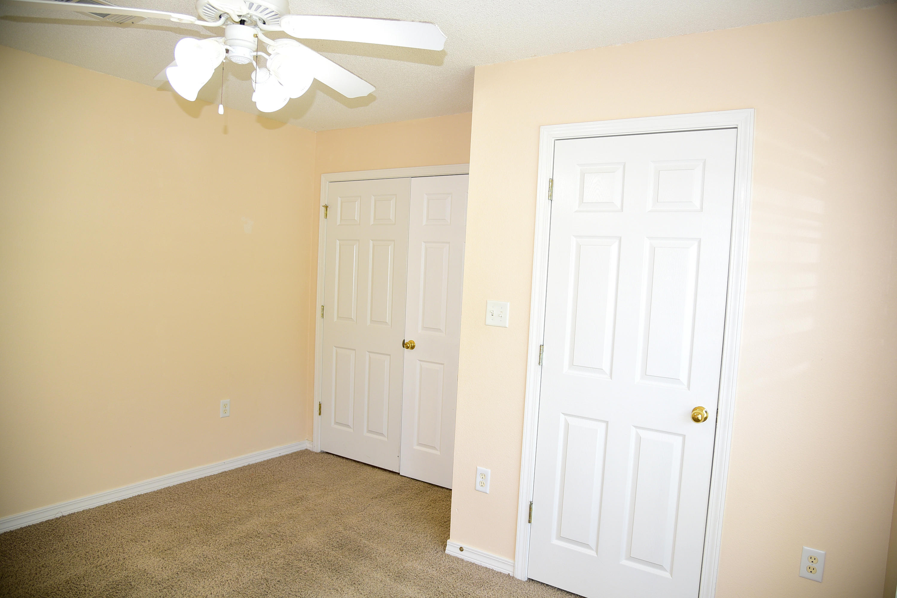 MARSH HARBOR - Residential