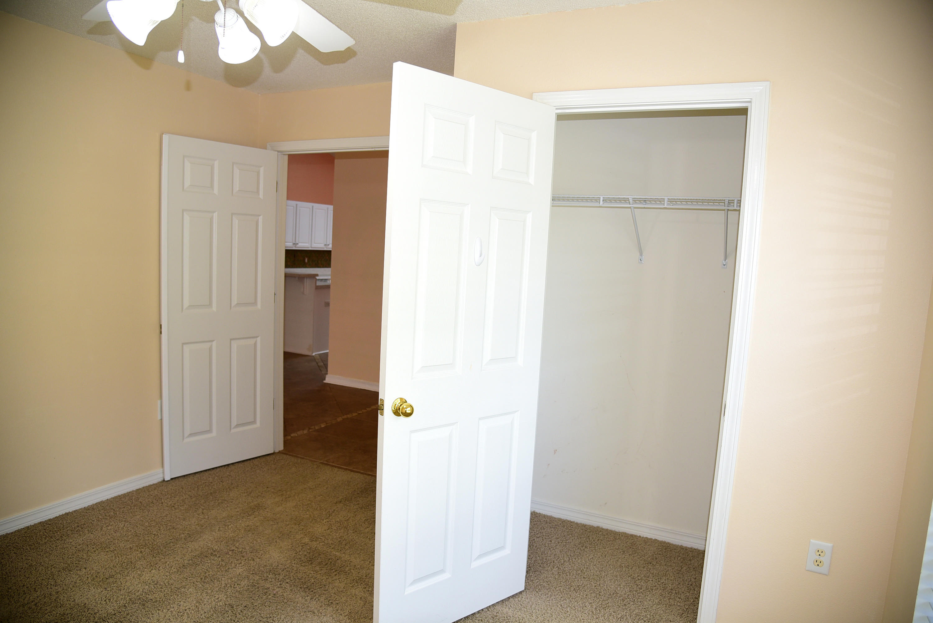 MARSH HARBOR - Residential