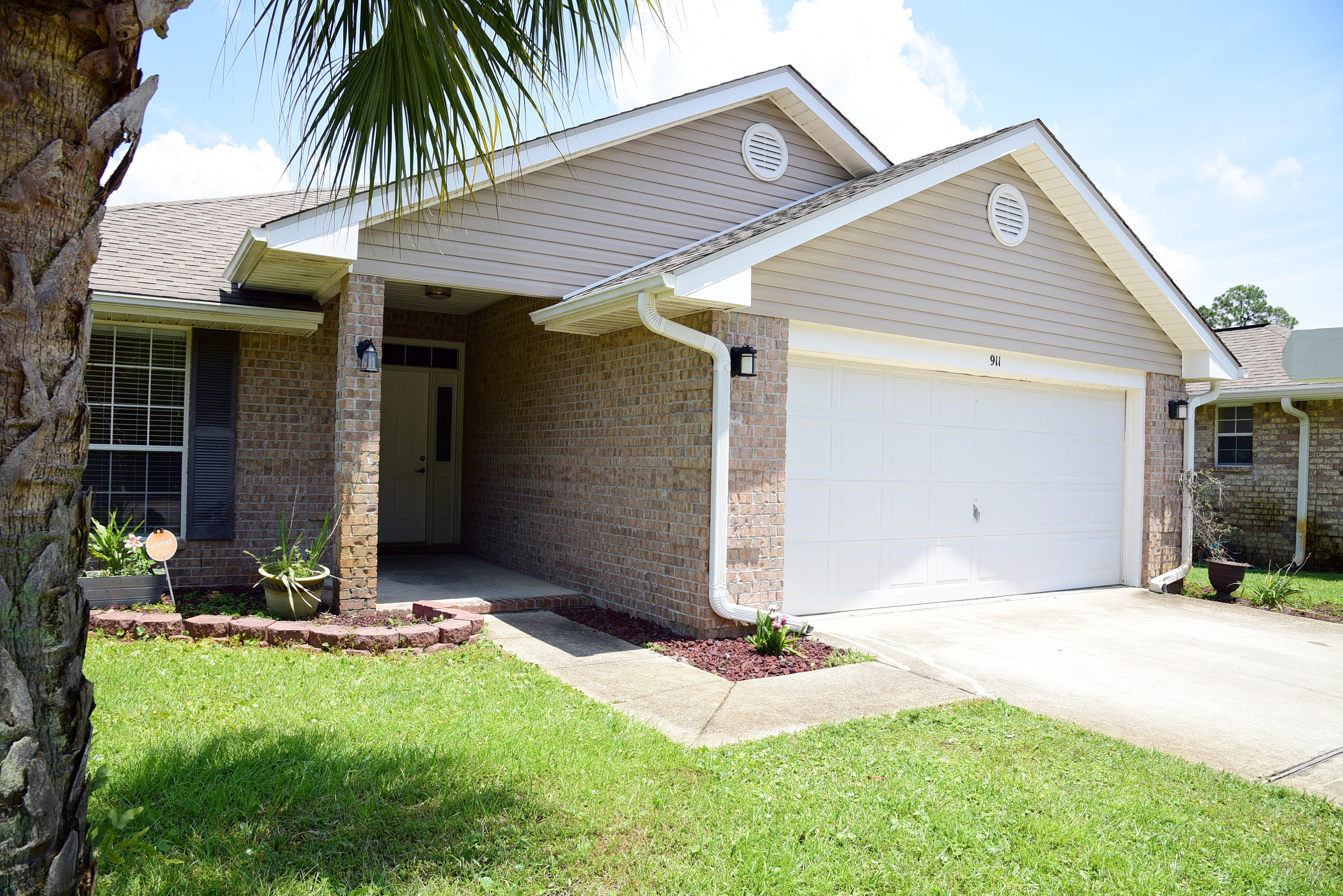 MARSH HARBOR - Residential