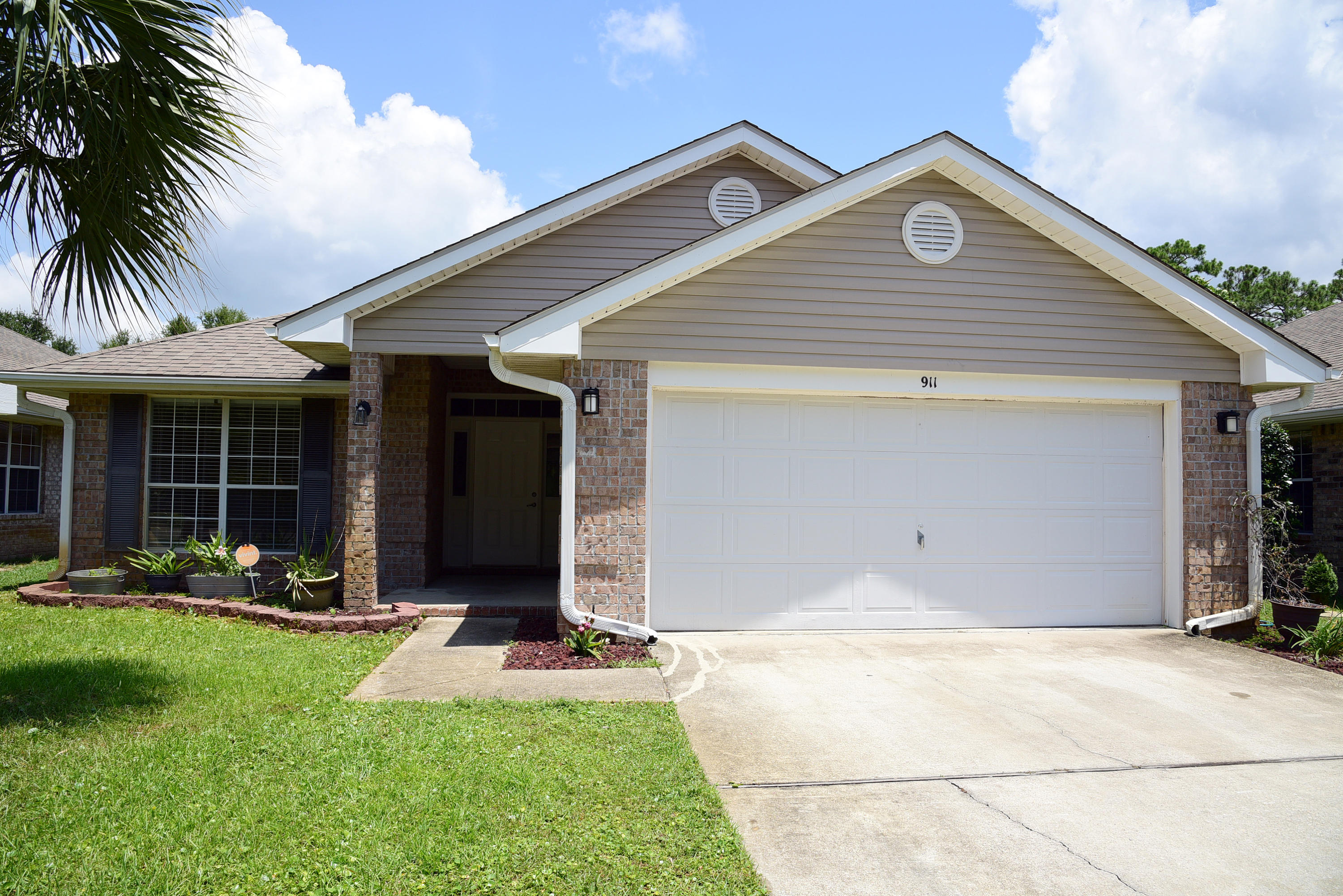 MARSH HARBOR - Residential