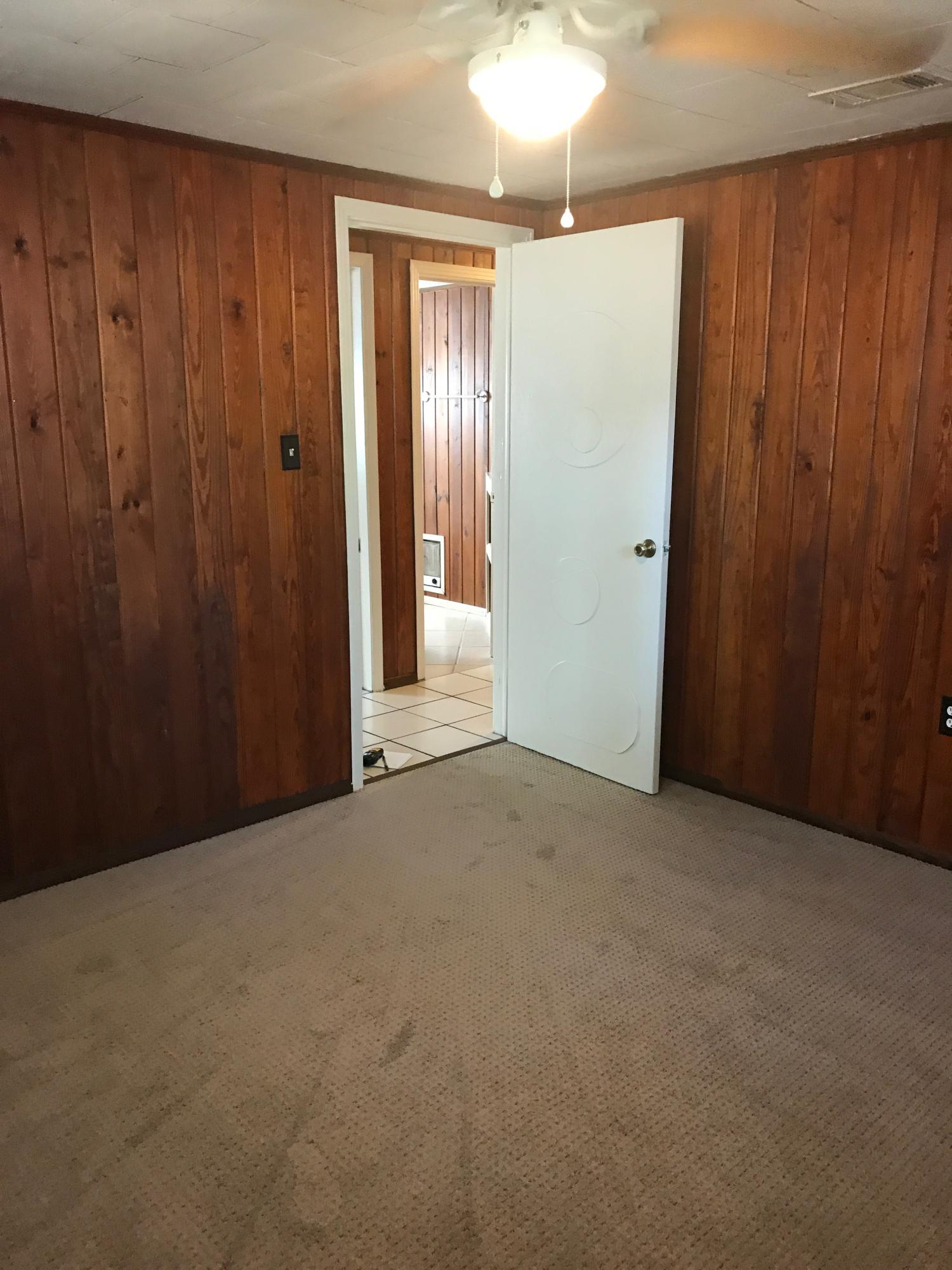 METES & BOUNDS - Residential Lease