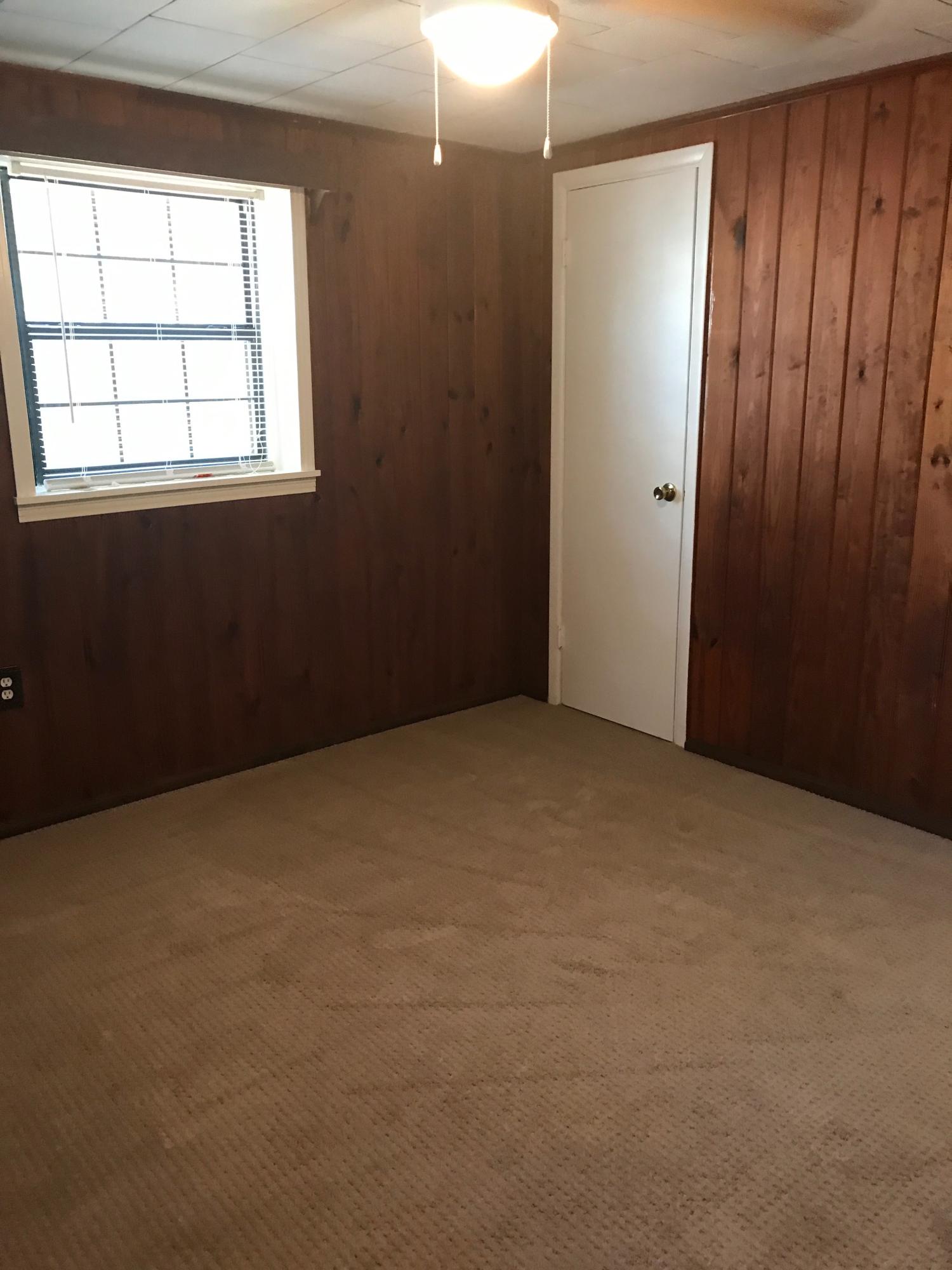 METES & BOUNDS - Residential Lease