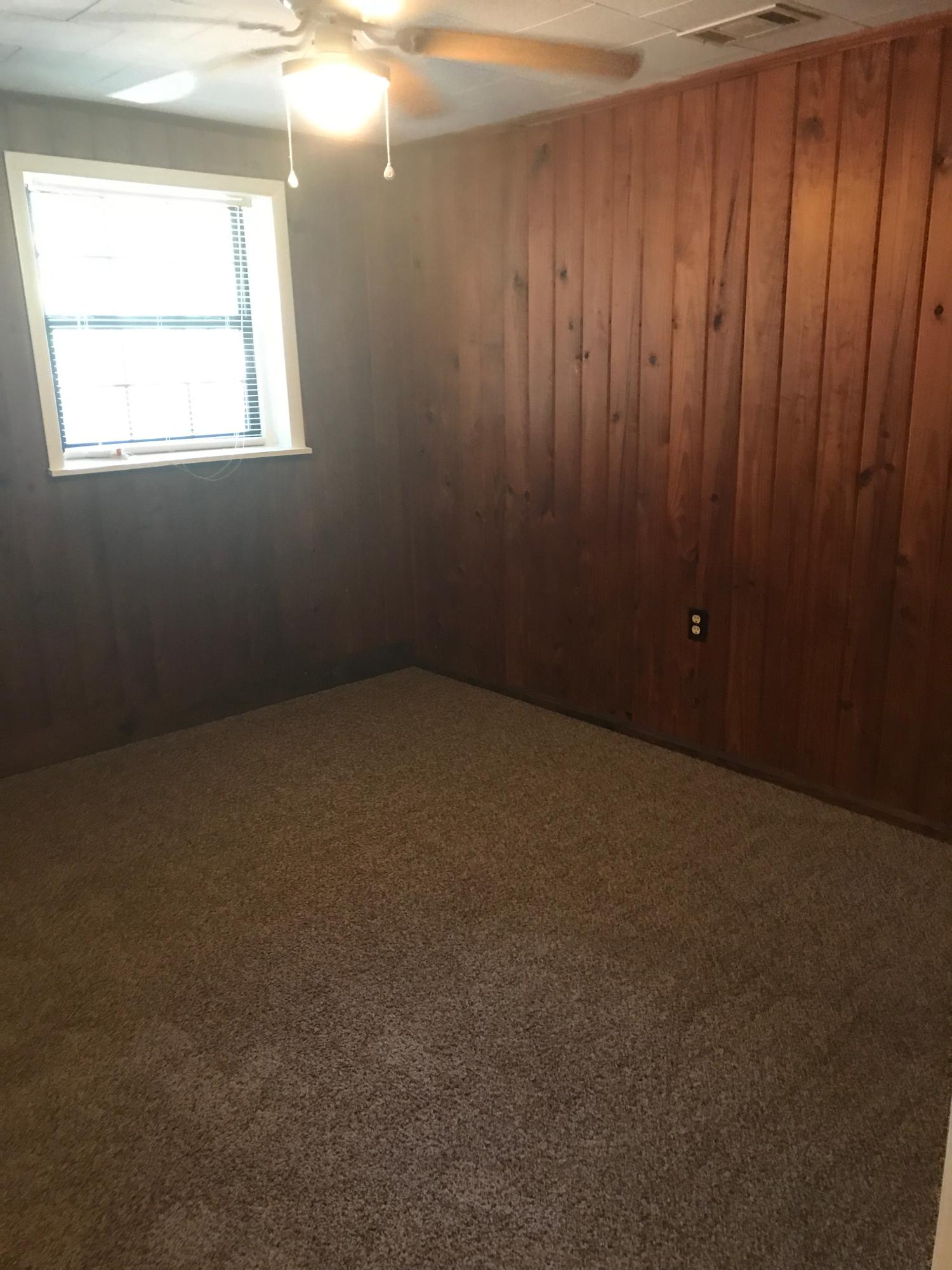 METES & BOUNDS - Residential Lease