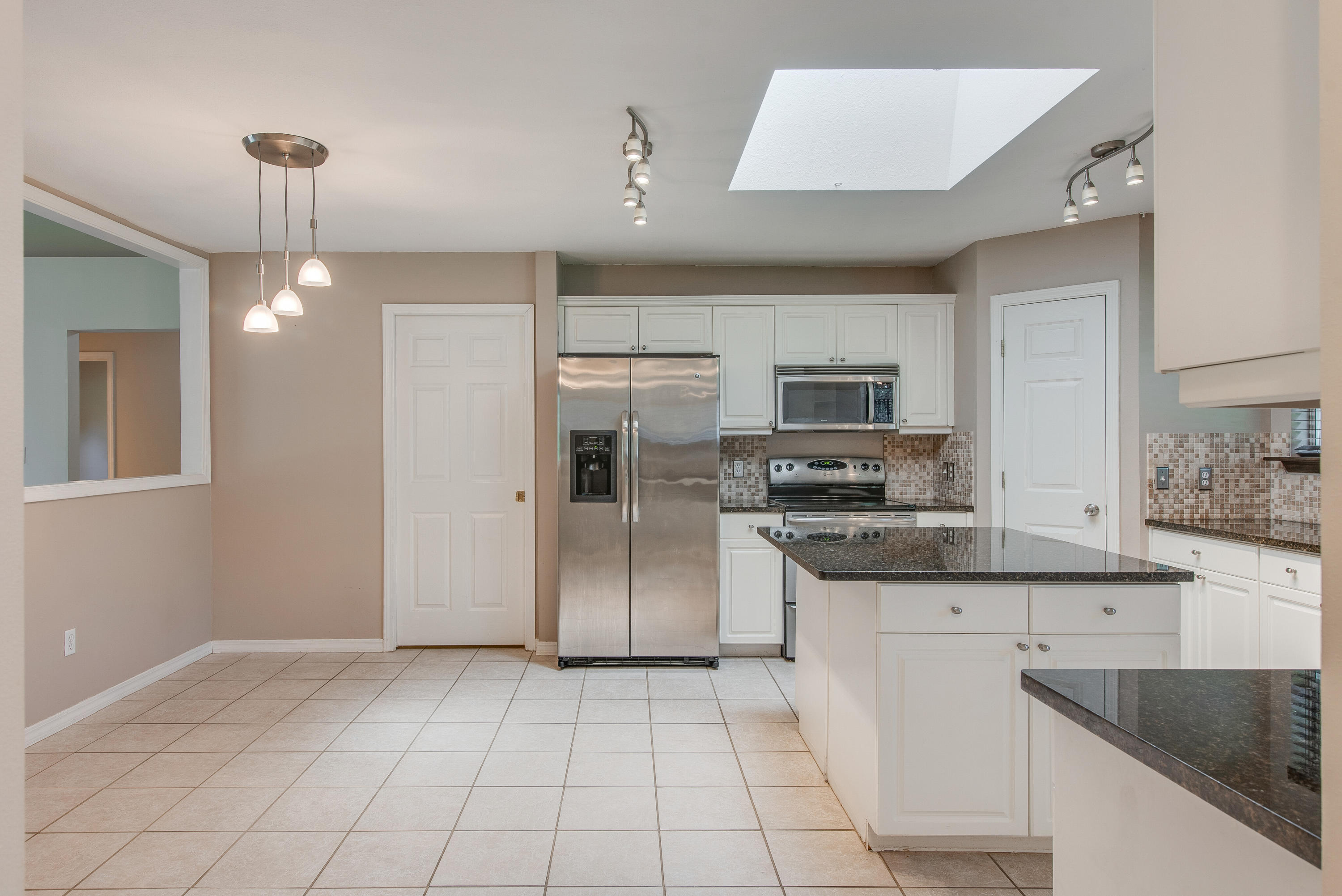 SANDY BEACH ESTATES - Residential