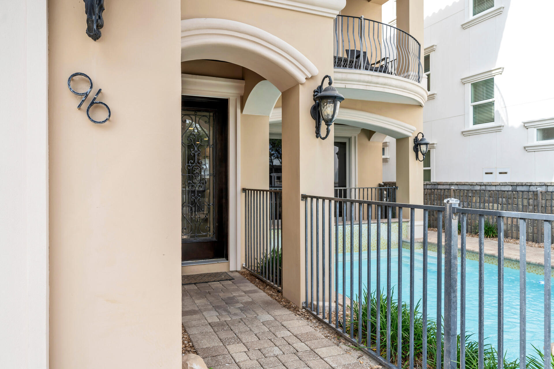 FRANGISTA BEACH - Residential