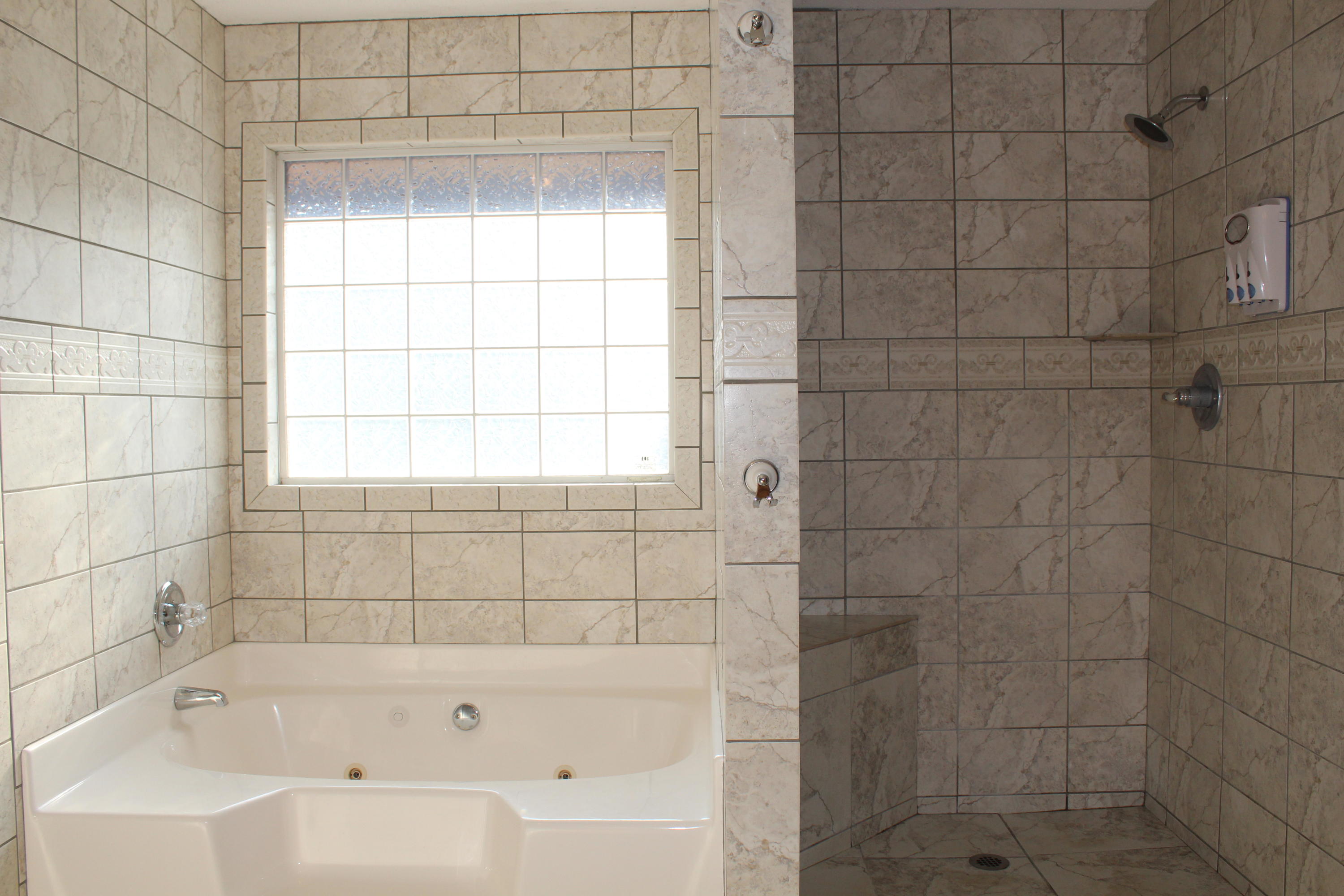 LEE FARMS PH I - Residential