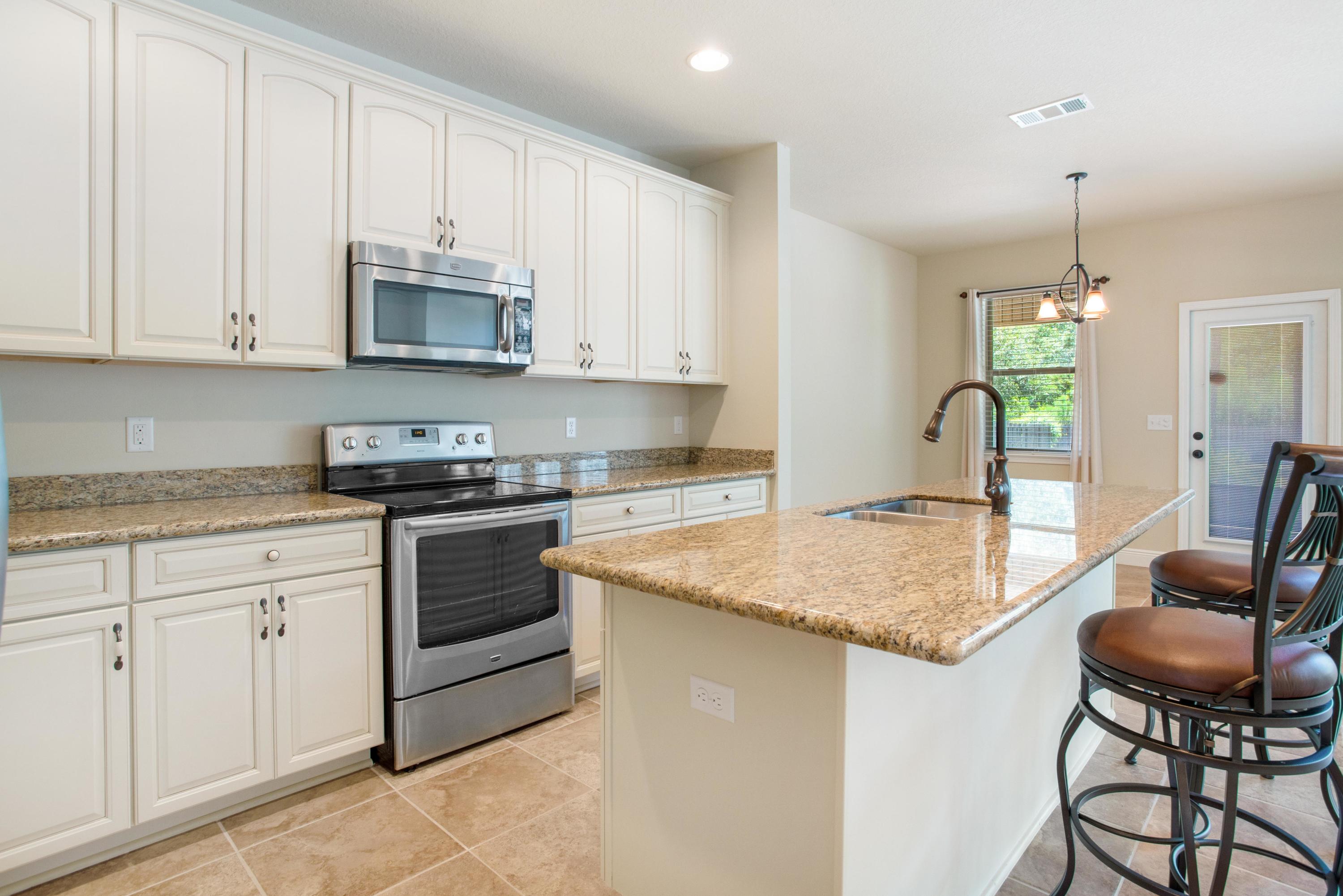 HAMMOCK BAY - Residential