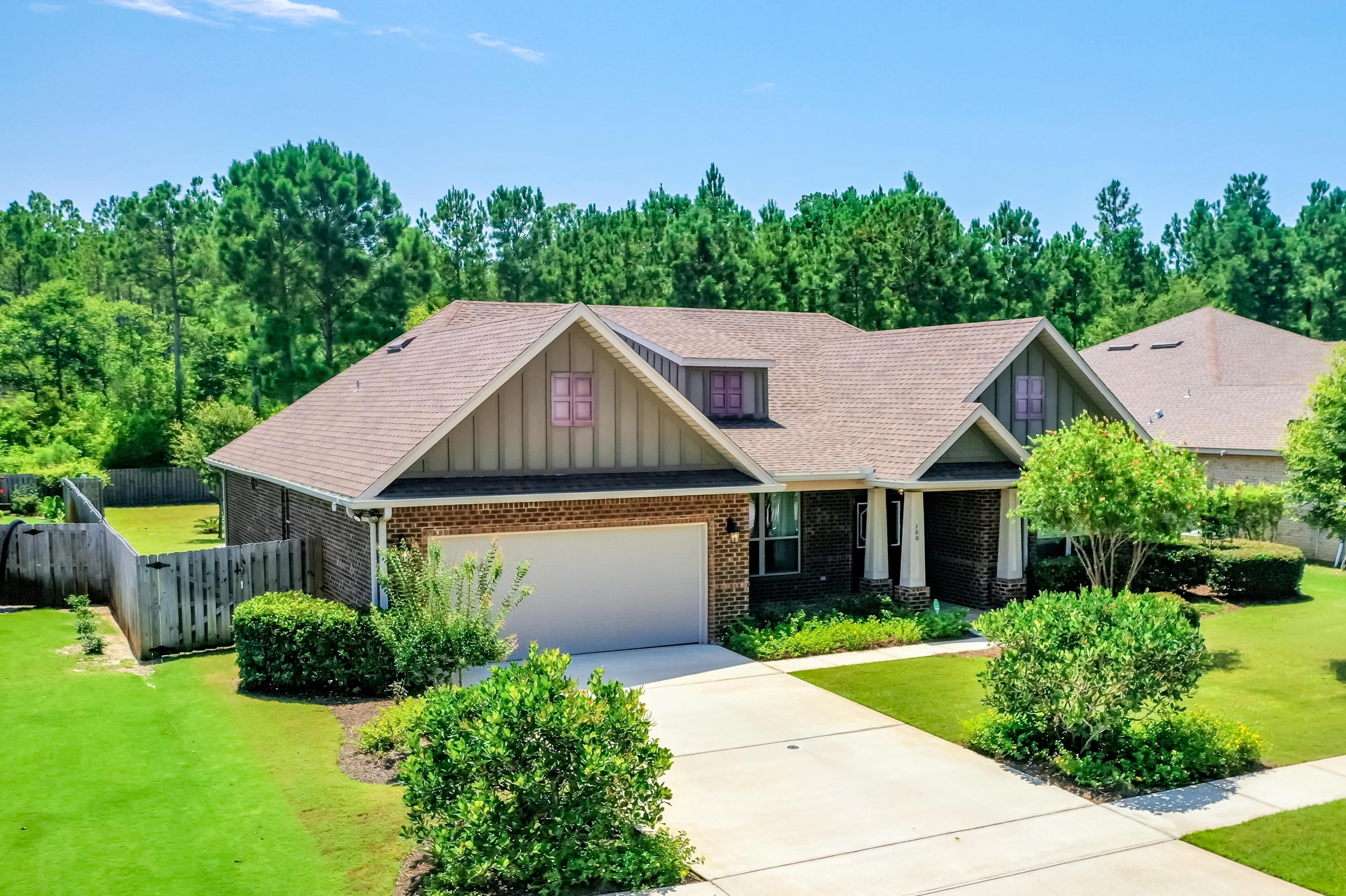 HAMMOCK BAY - Residential