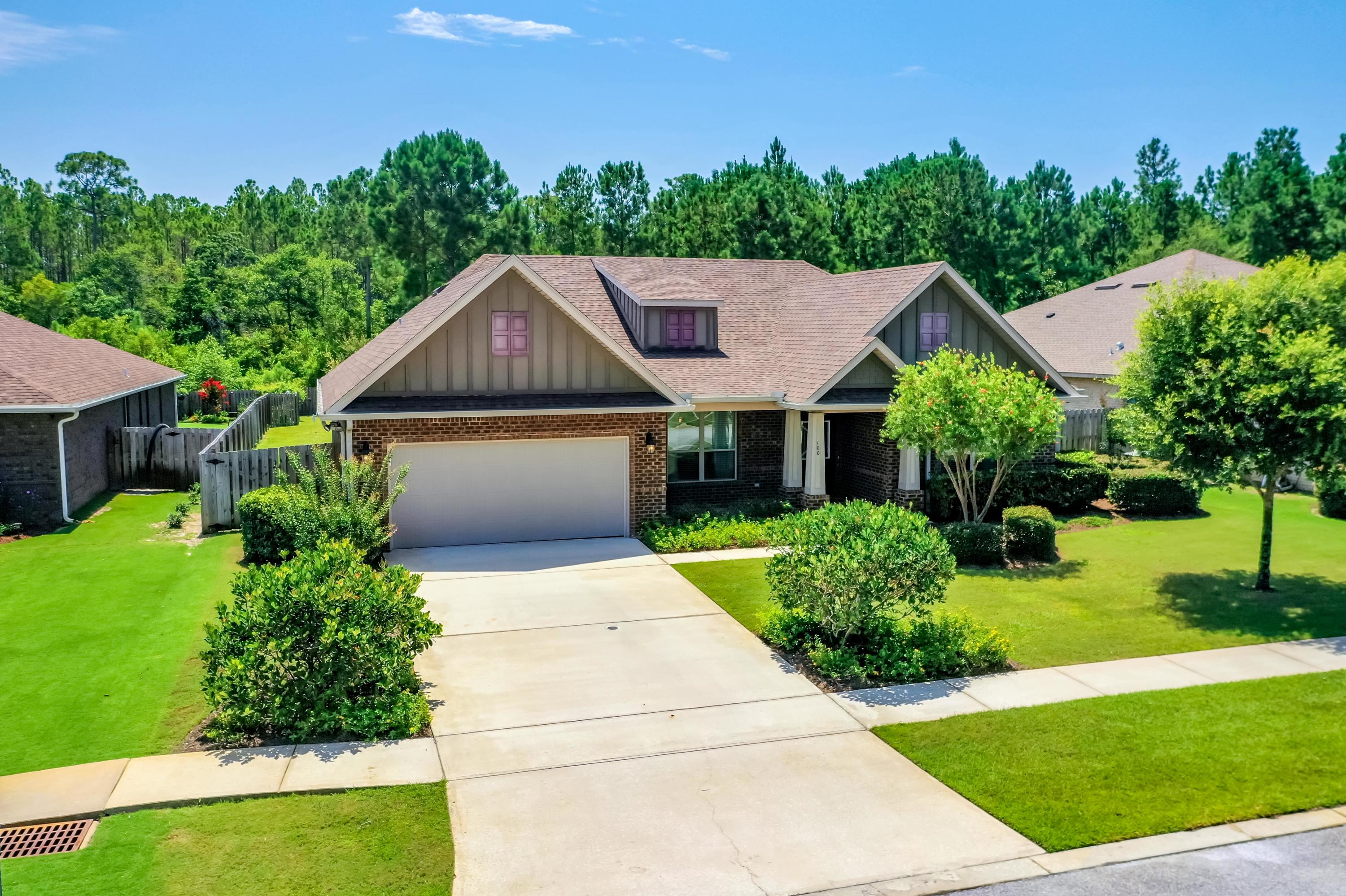 HAMMOCK BAY - Residential