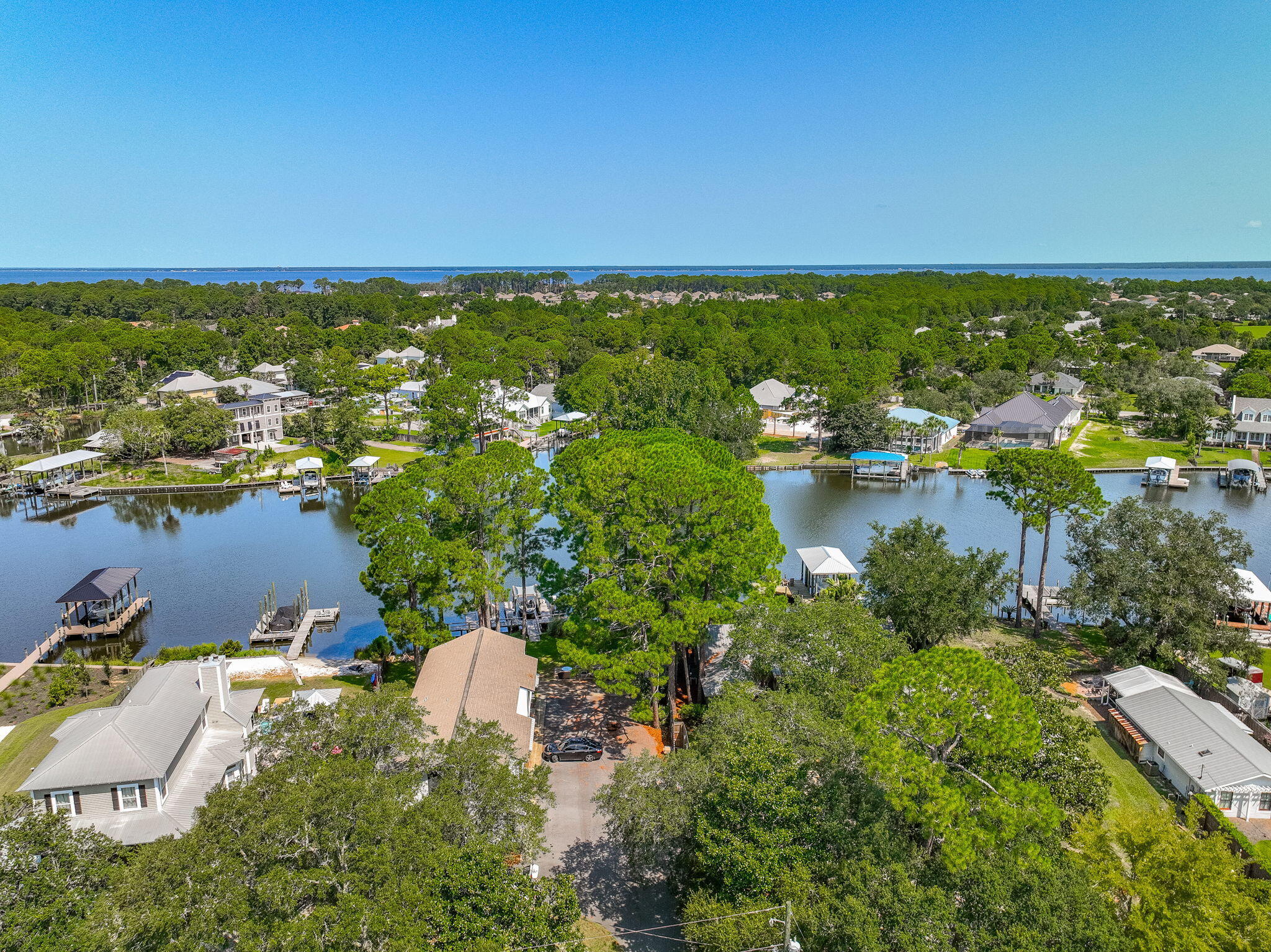 NO RECORDED SUBDIVISION - Residential