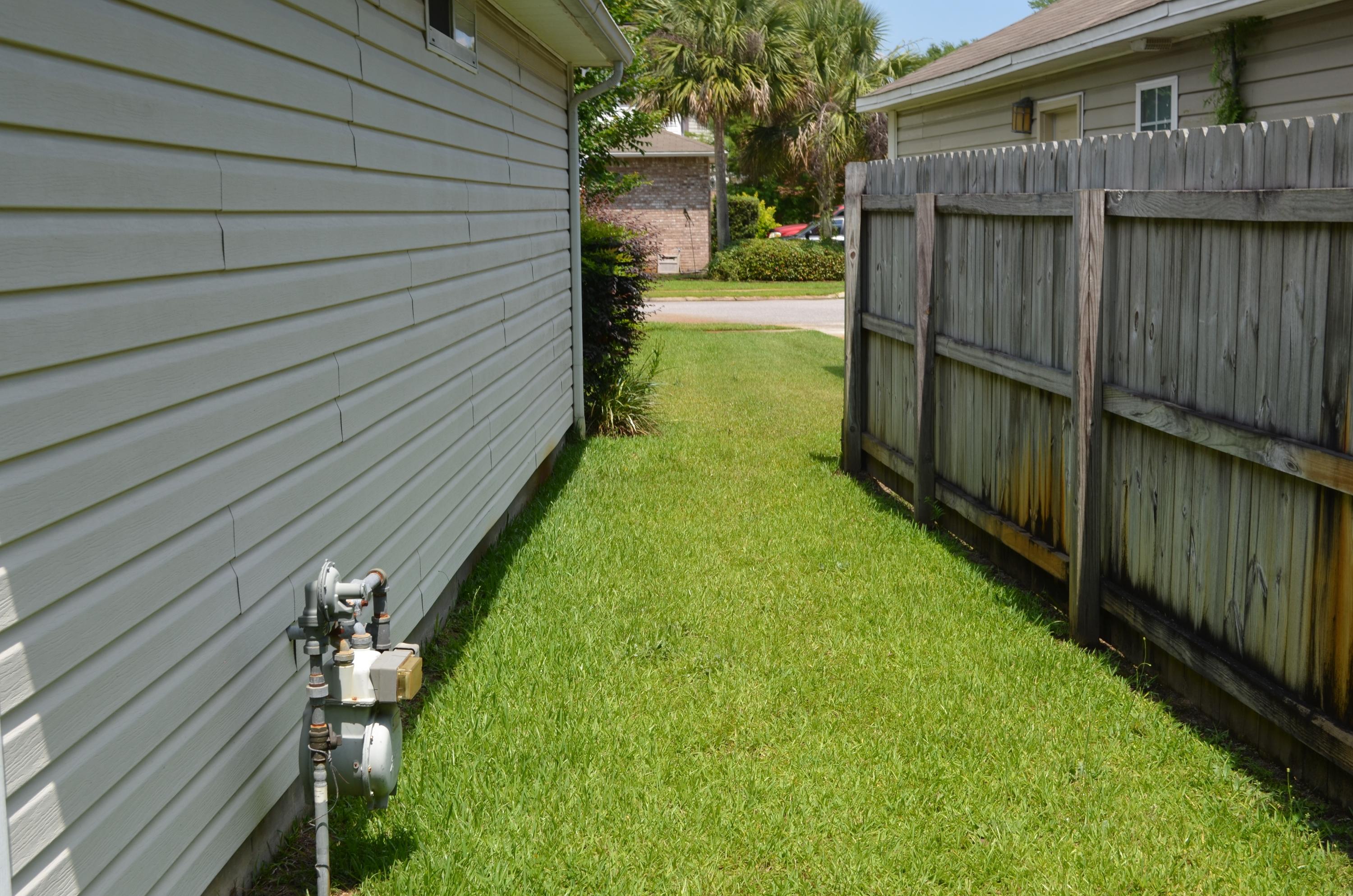 OAK PARK ESTATES - Residential