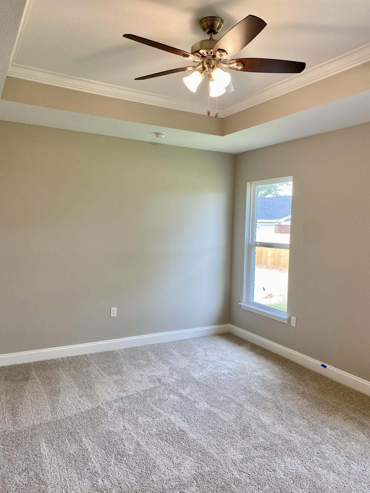 MCKENZIE MEADOWS - Residential