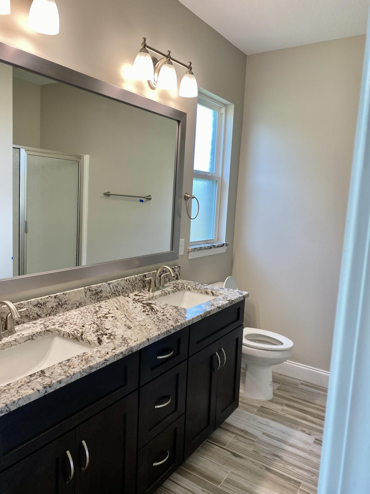 MCKENZIE MEADOWS - Residential