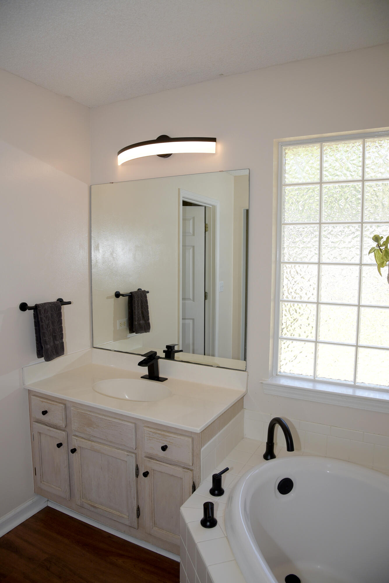 CEDAR RIDGE PH 14 - Residential