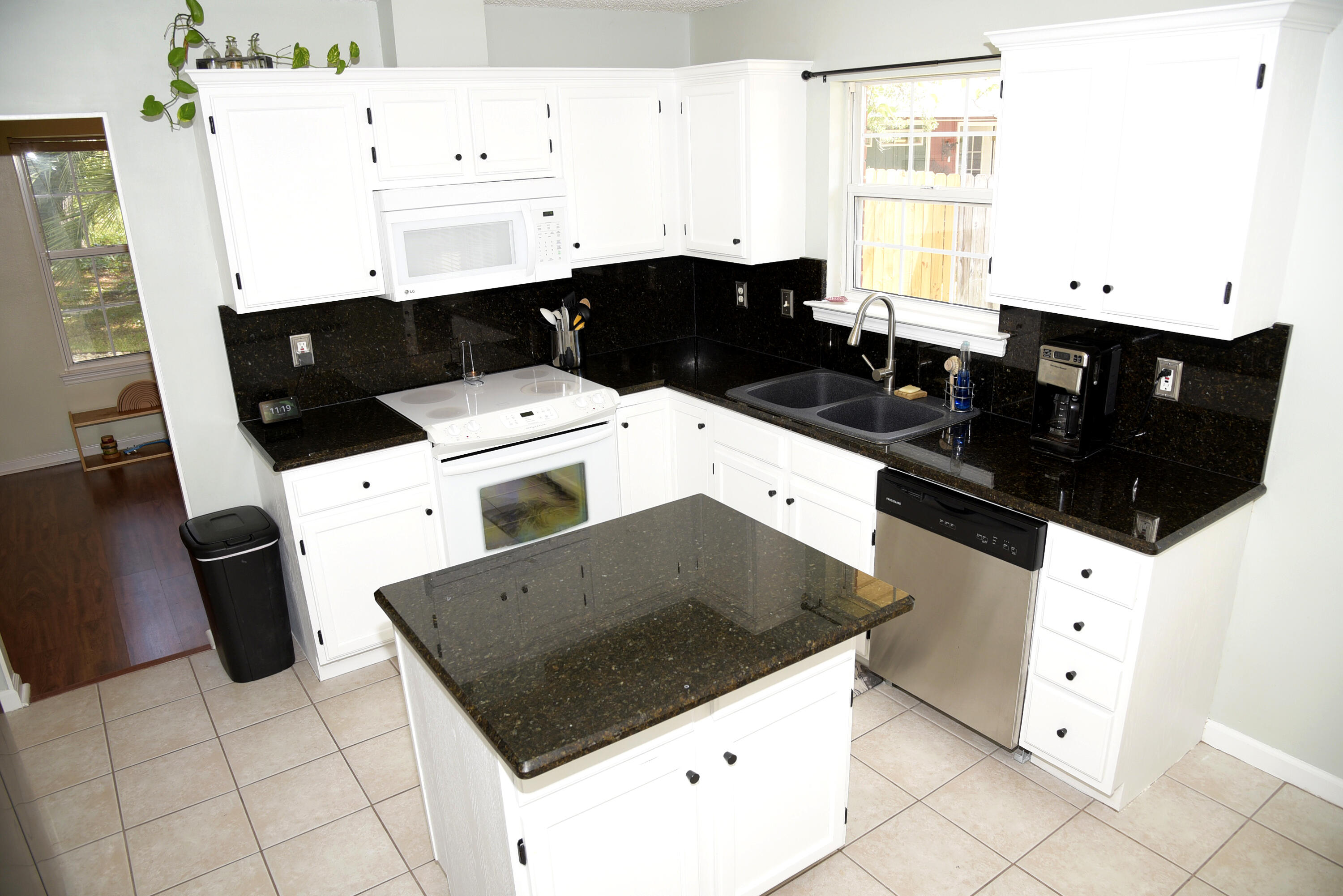 CEDAR RIDGE PH 14 - Residential