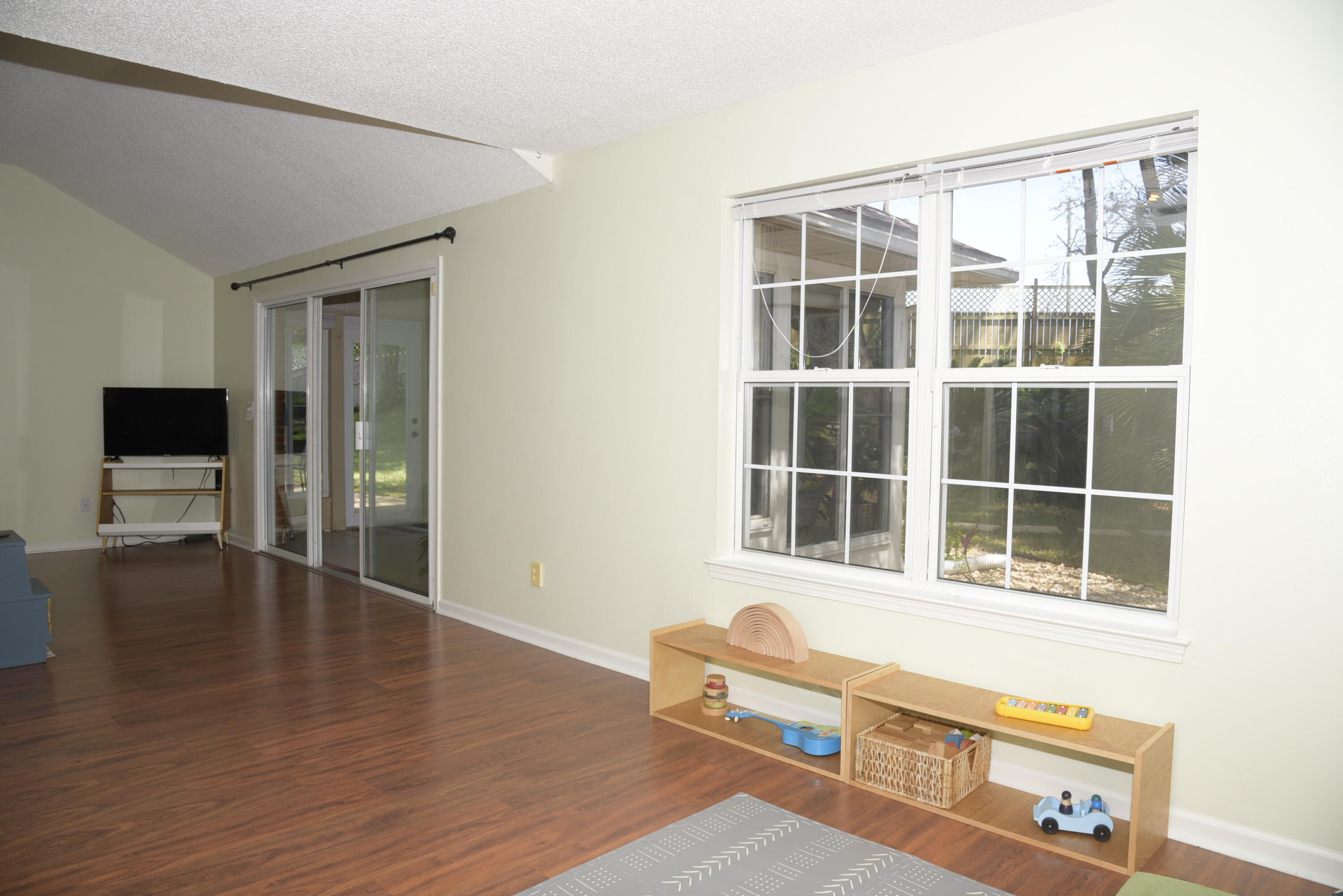 CEDAR RIDGE PH 14 - Residential