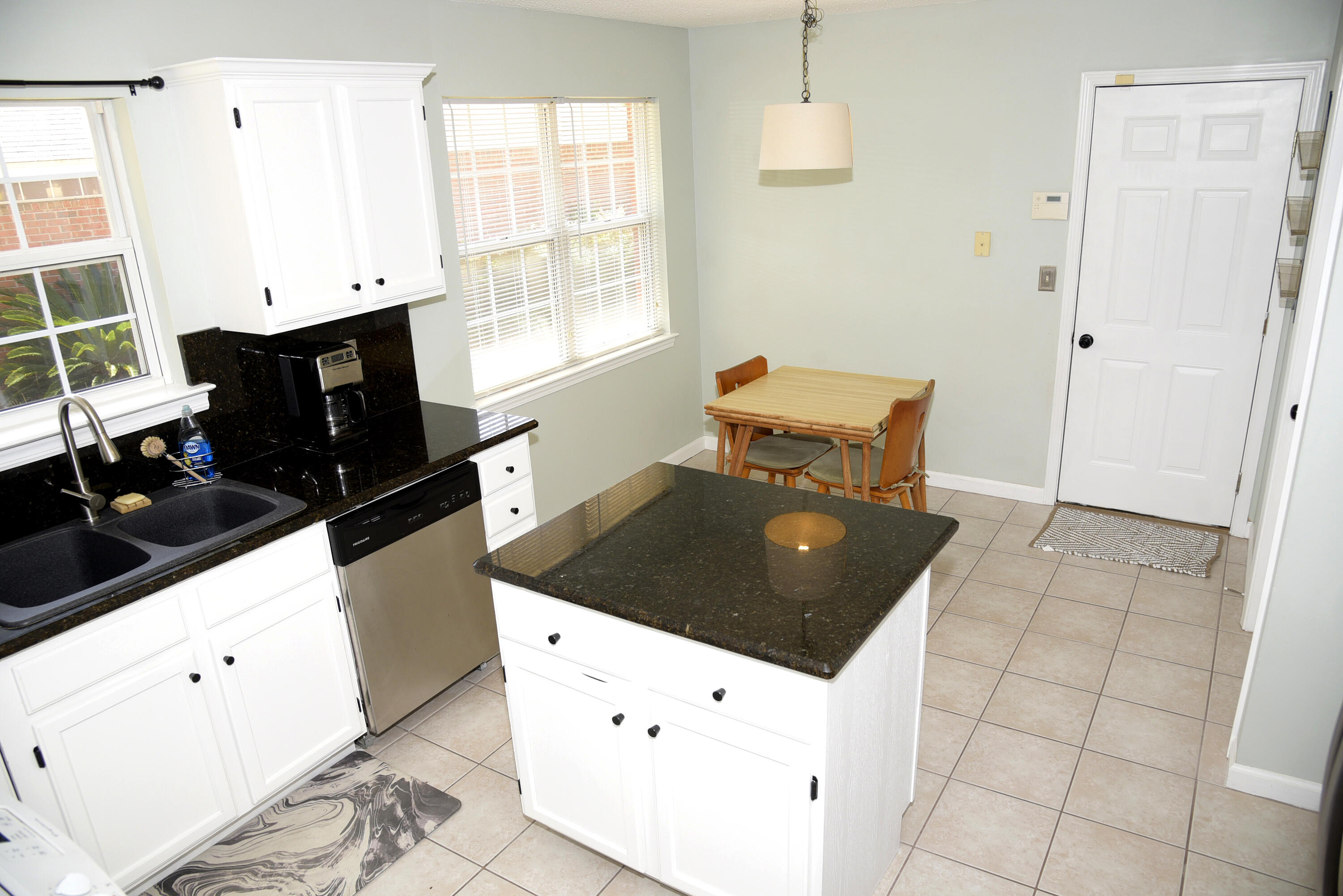 CEDAR RIDGE PH 14 - Residential