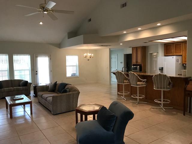 LAKE ARTHUR ESTATES/ Note: access to all amenities, but this property owes no HOA fees - Residential