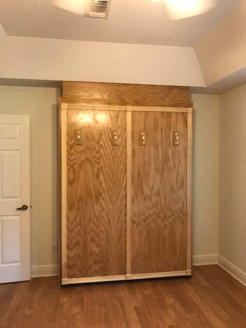 LAKE ARTHUR ESTATES/ Note: access to all amenities, but this property owes no HOA fees - Residential