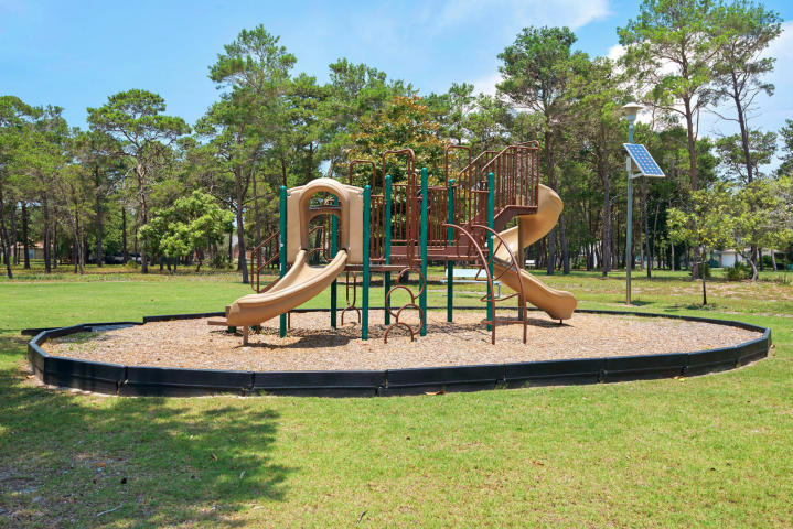 KELL-AIRE GARDENS - Residential