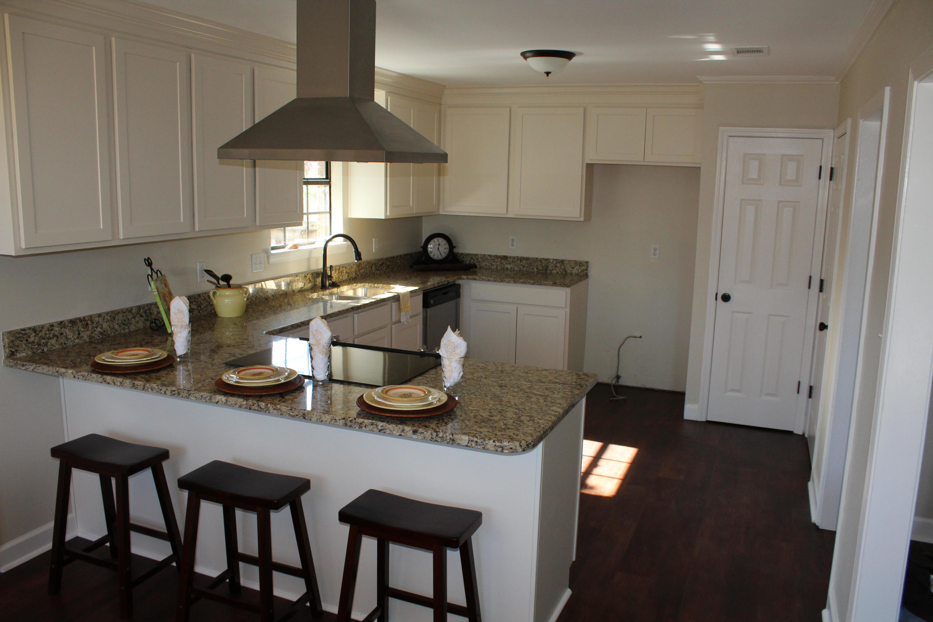 KELL-AIRE GARDENS - Residential