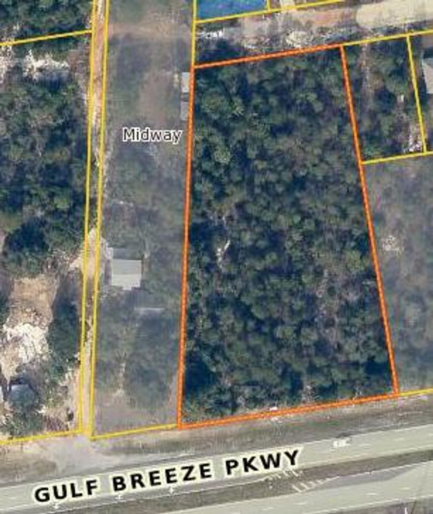 This is a great development opportunity located in the Midway/ Gulf Breeze area located directly across from the new Pensacola State College- South Santa Rosa Campus. This 1.8 acre parcel has 250 front feet directly on Gulf Breeze Parkway (32,000 ADT) as well as access to the rear of the property by way of a county easement (Aqua Vista Dr.) The Household Average Income for this area is $91,203 within a 3 mile radius, demographics available upon request.
