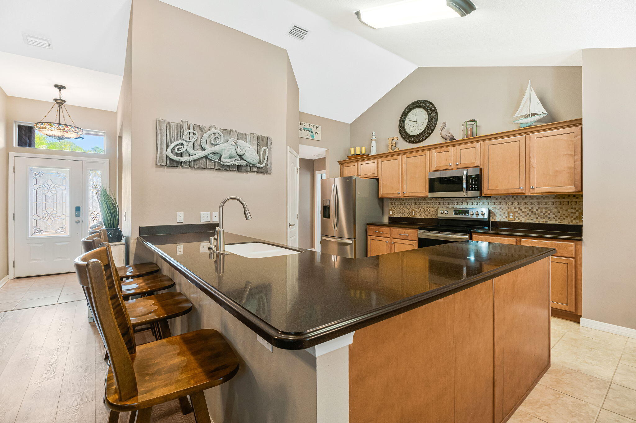 QUAYSIDE VILLAGE PH III - Residential