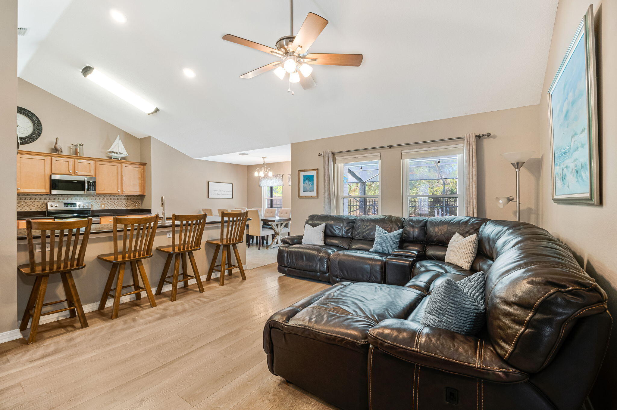 QUAYSIDE VILLAGE PH III - Residential