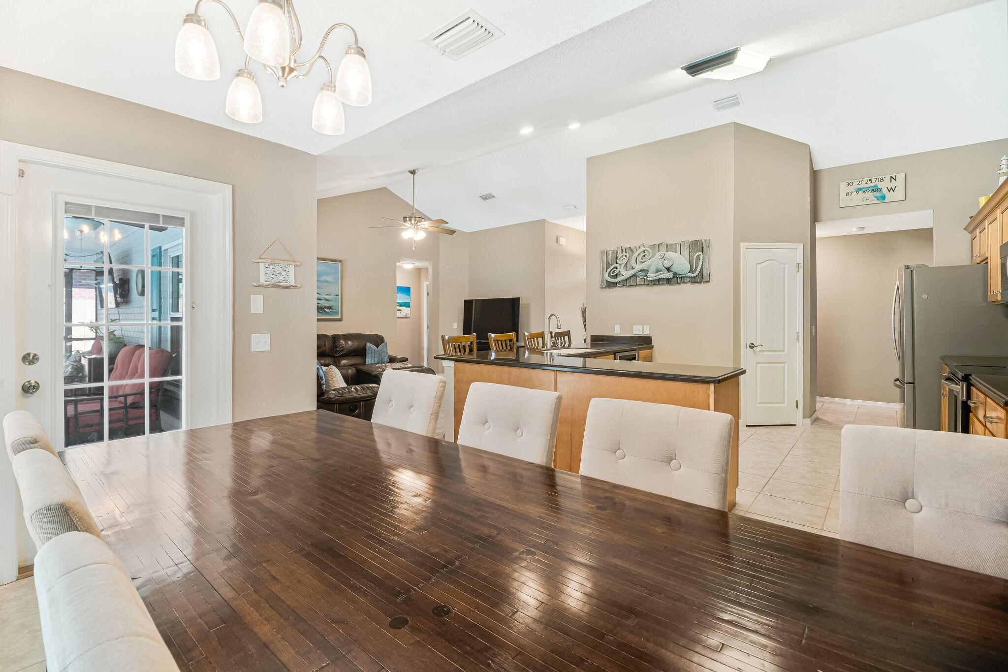 QUAYSIDE VILLAGE PH III - Residential