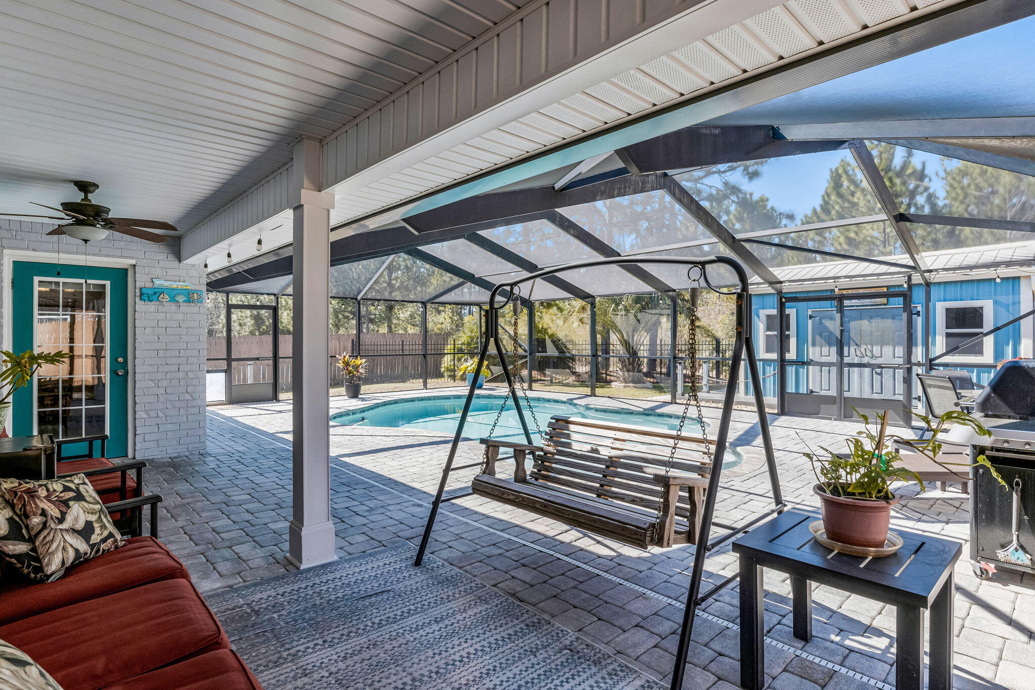 QUAYSIDE VILLAGE PH III - Residential