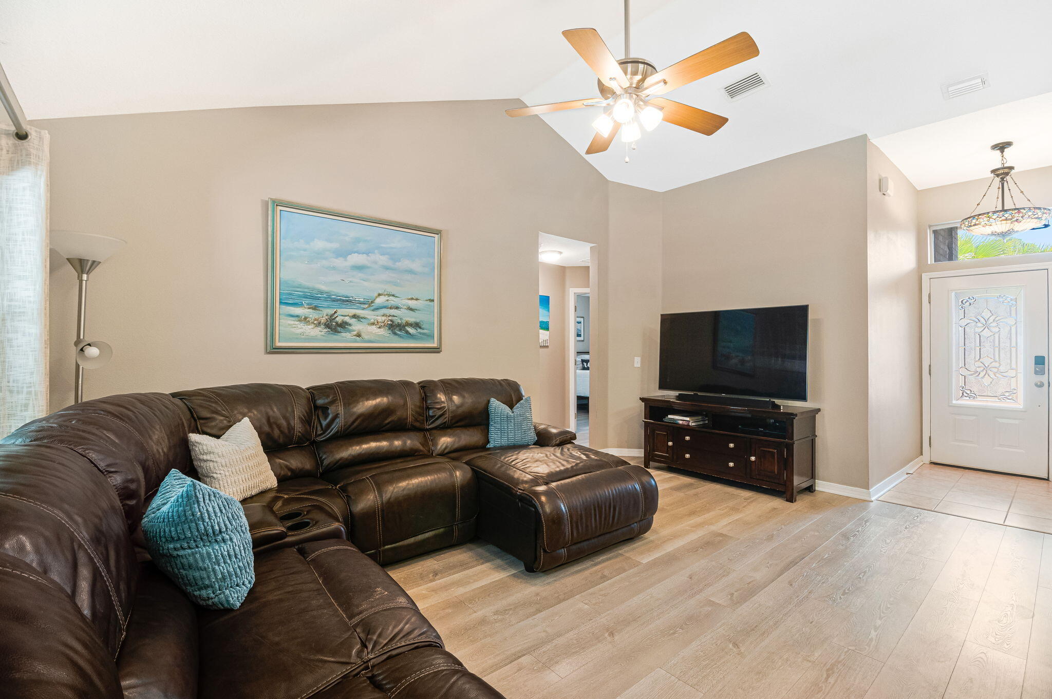 QUAYSIDE VILLAGE PH III - Residential