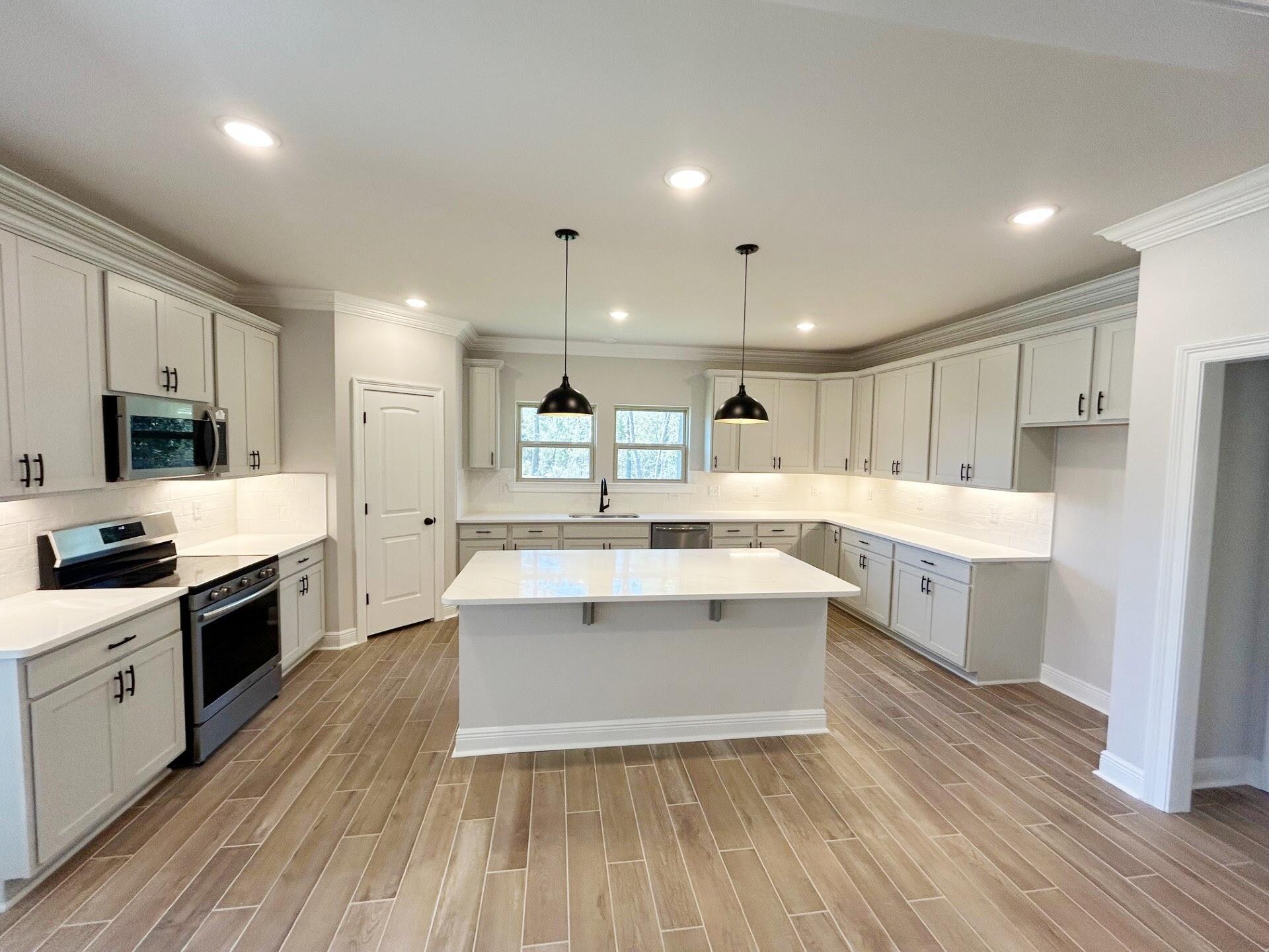 HAMMOCK BAY - STARBURST - Residential