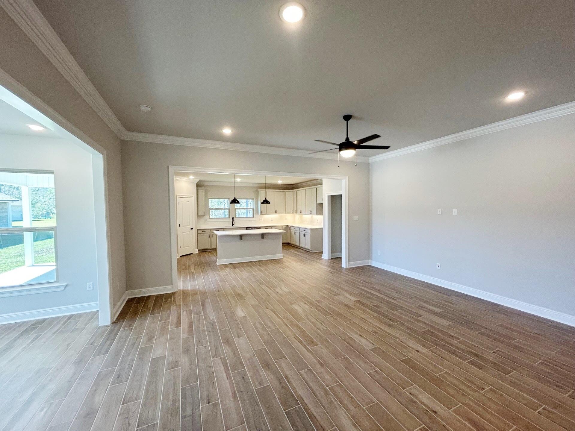 HAMMOCK BAY - STARBURST - Residential