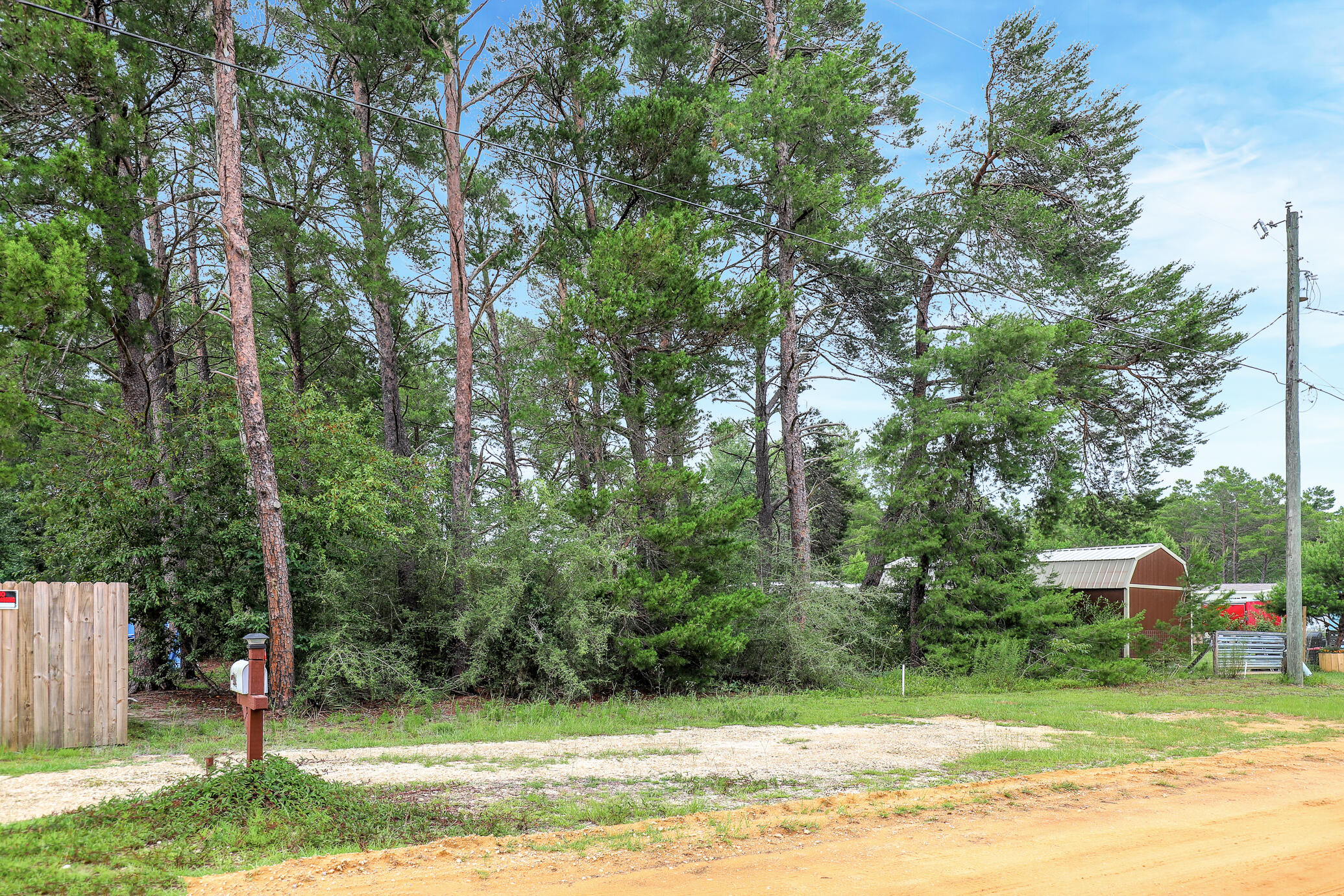 OAKWOOD HILLS UNIT III - Land