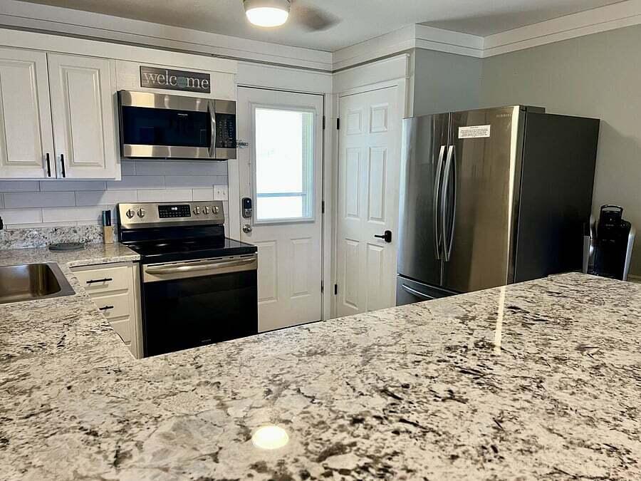 VENUS - Residential Lease