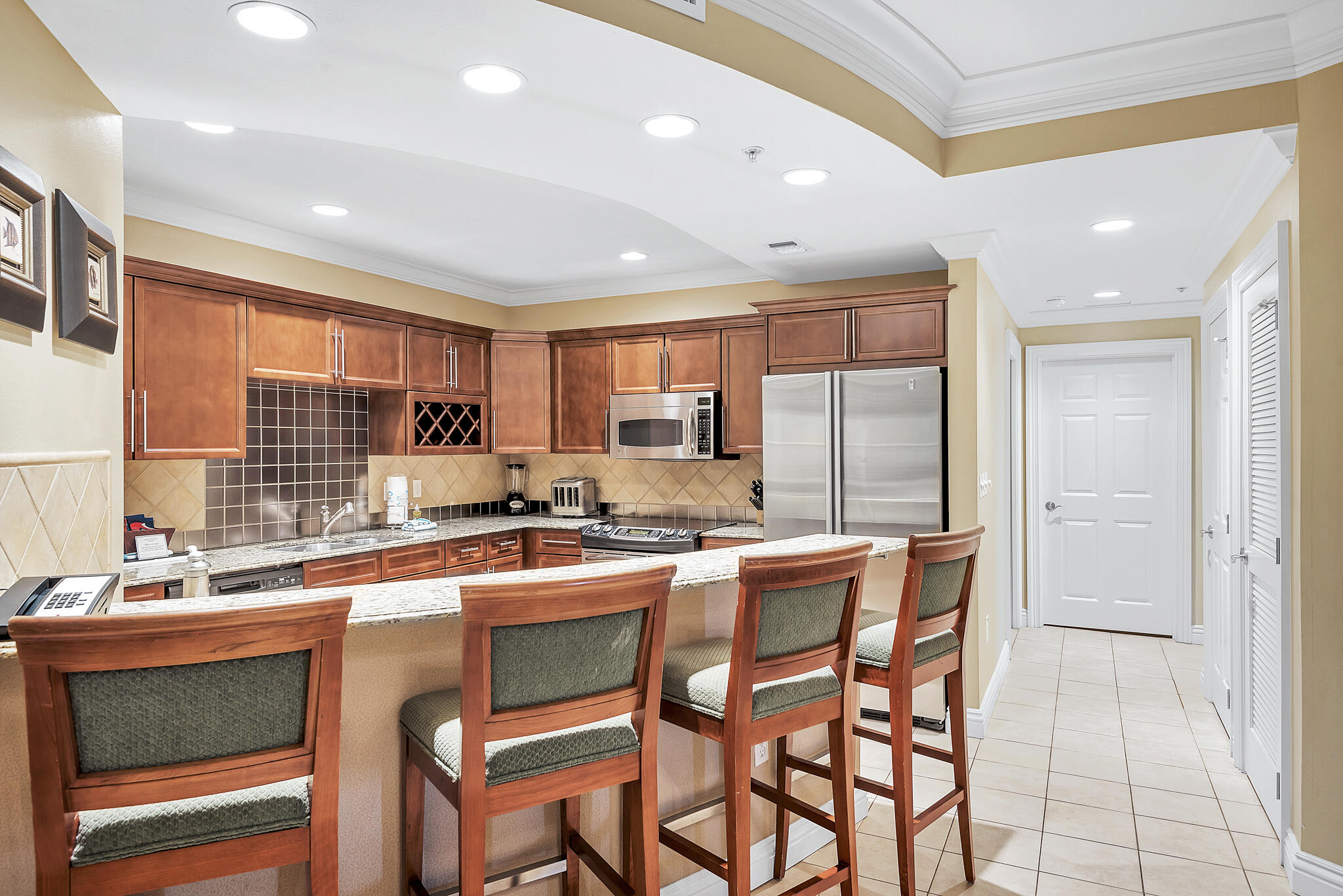 EMERALD GRANDE - Residential