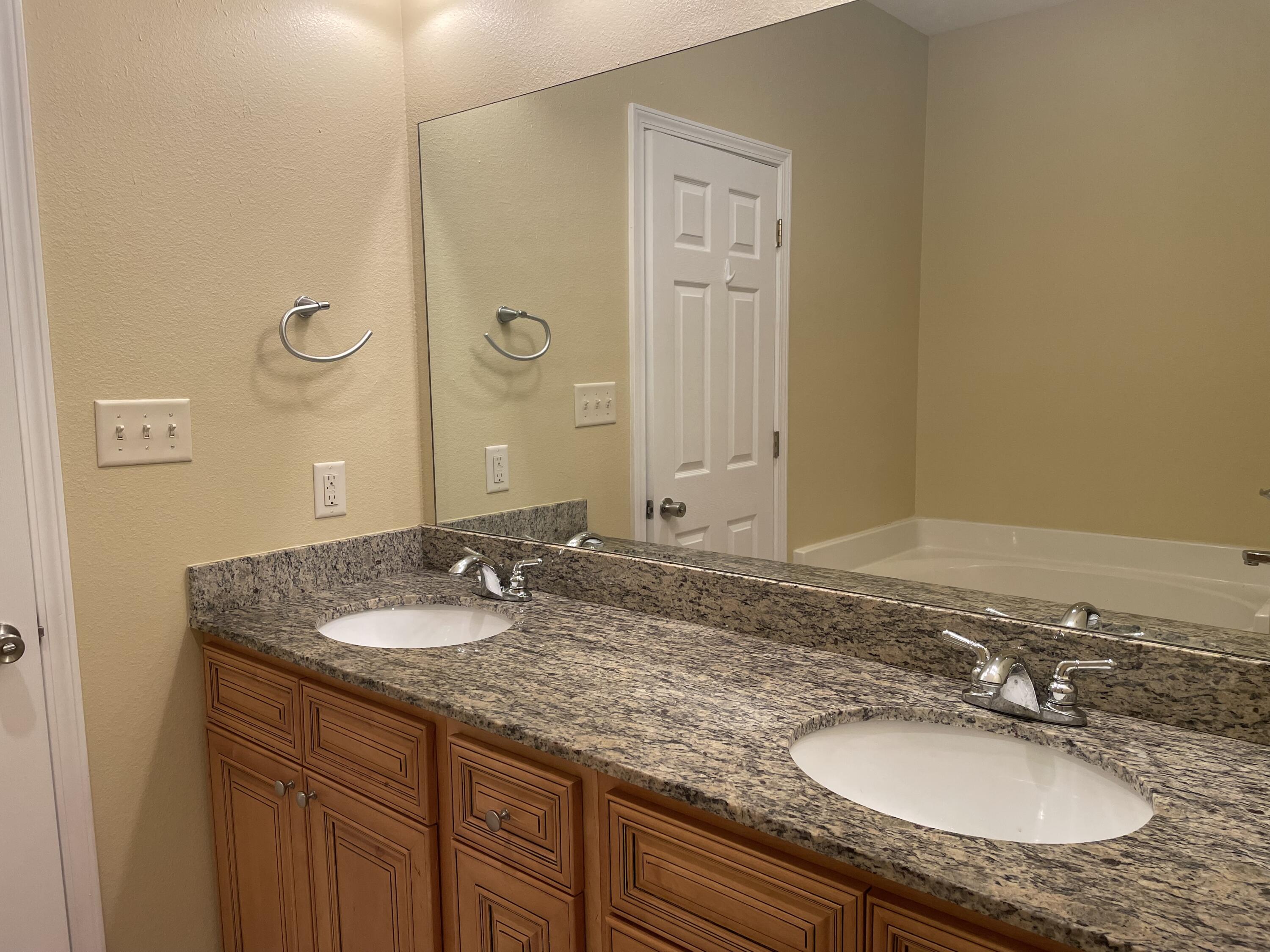 Arbor Lake Phase II - Residential Lease