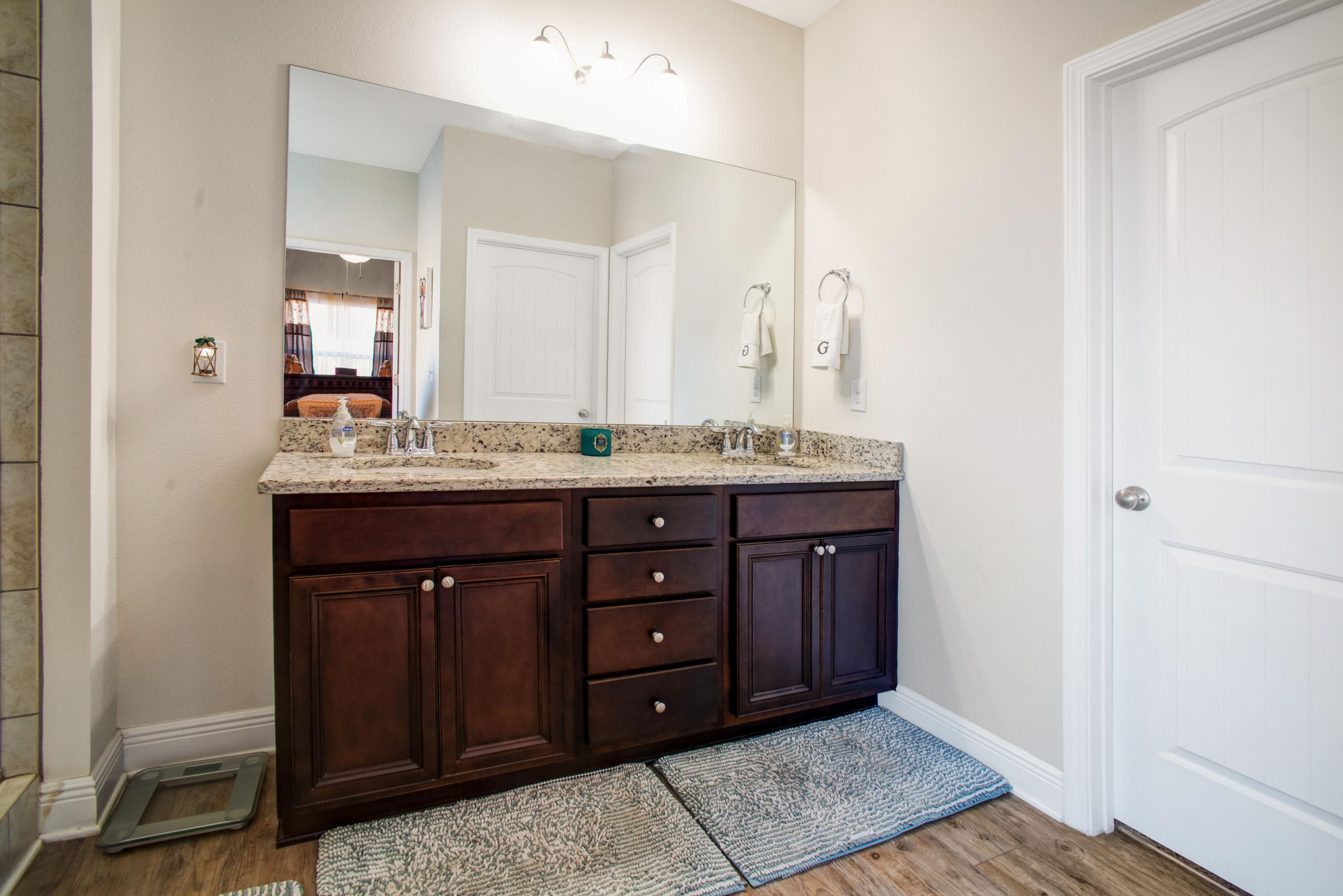 Redstone Commons - Residential