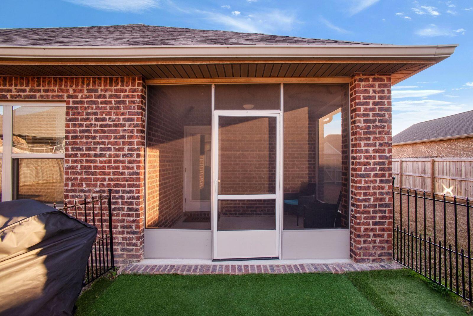 Redstone Commons - Residential