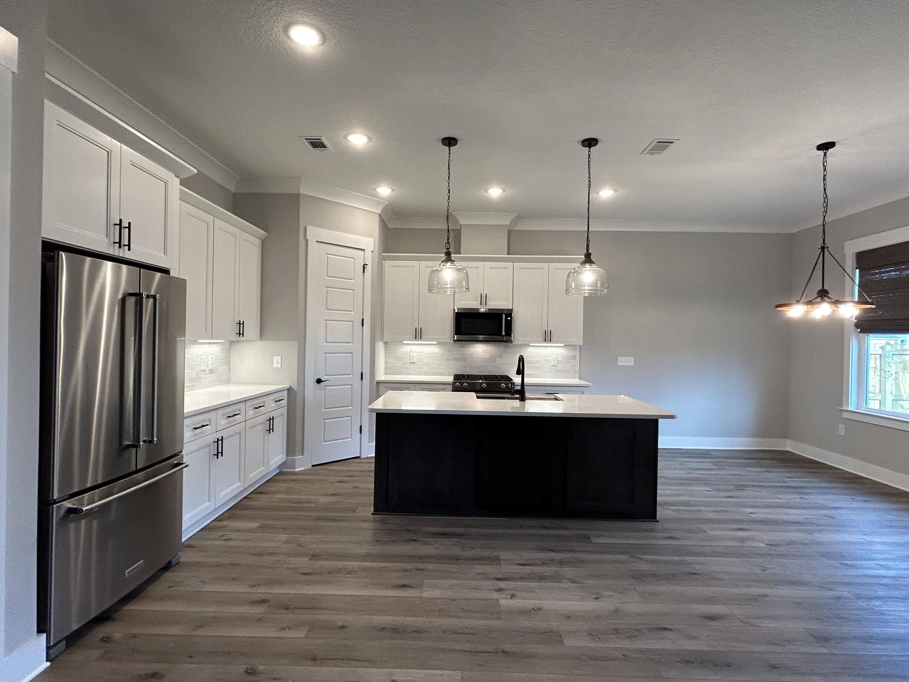 DEER MOSS CREEK - Residential