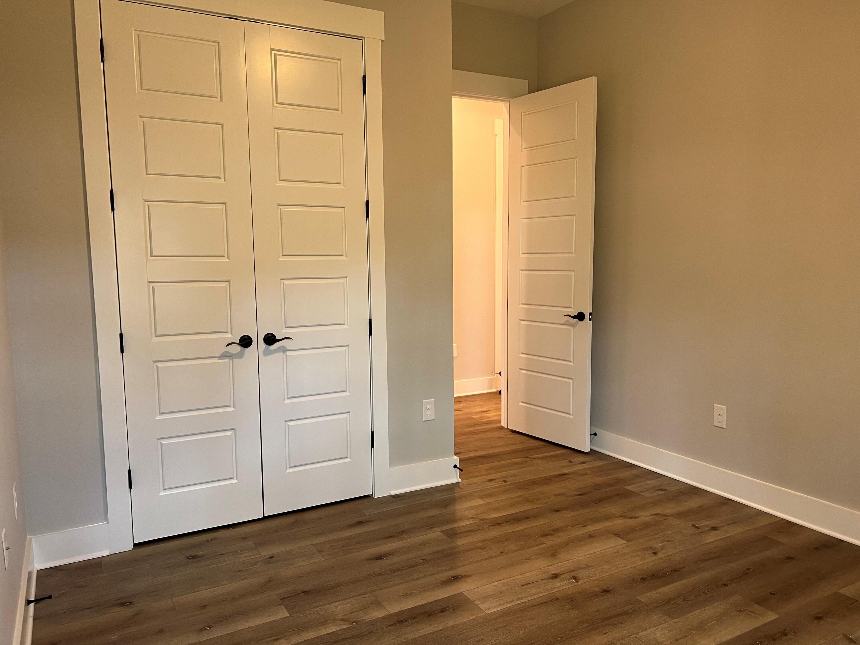 DEER MOSS CREEK - Residential