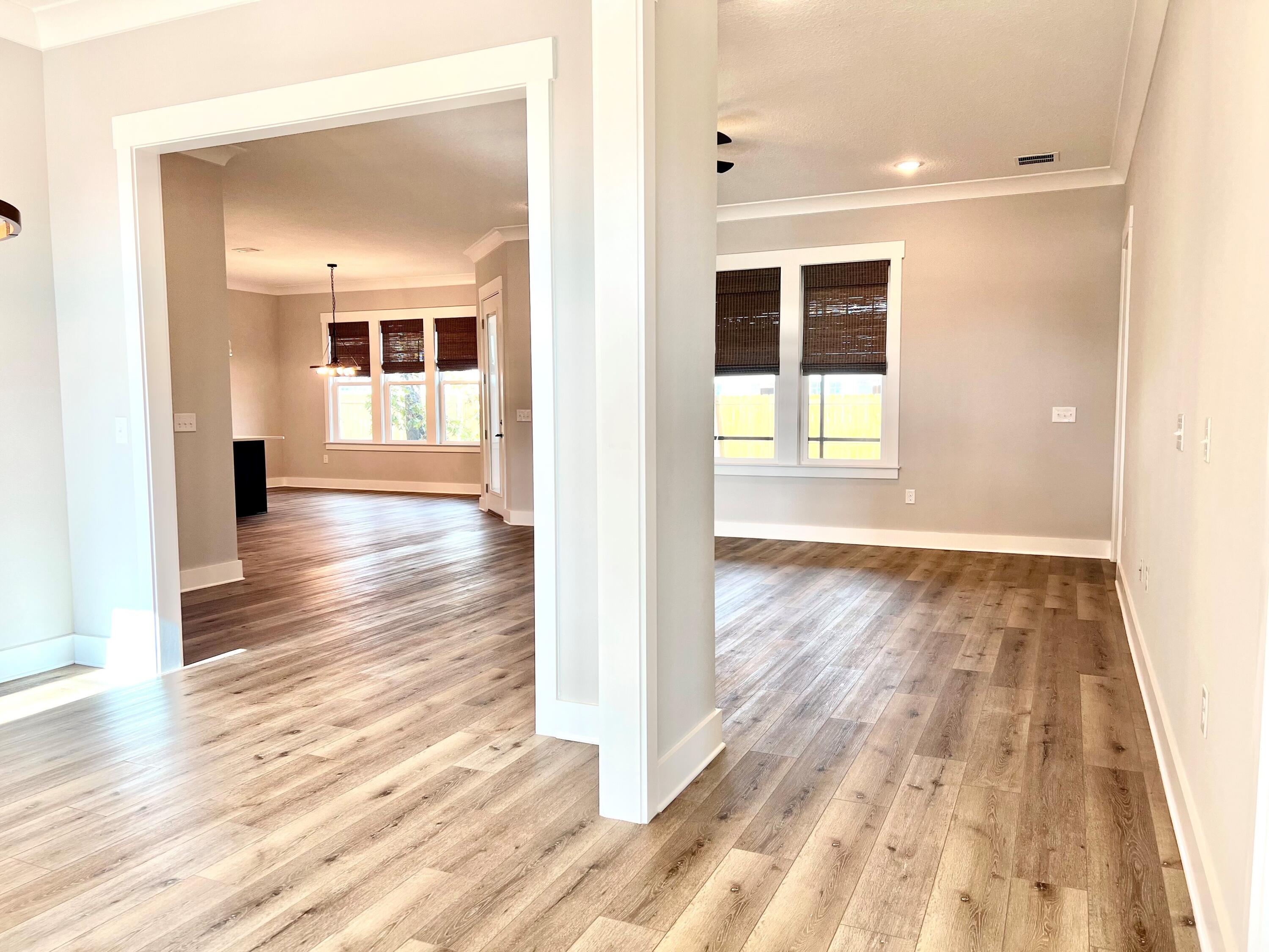 DEER MOSS CREEK - Residential