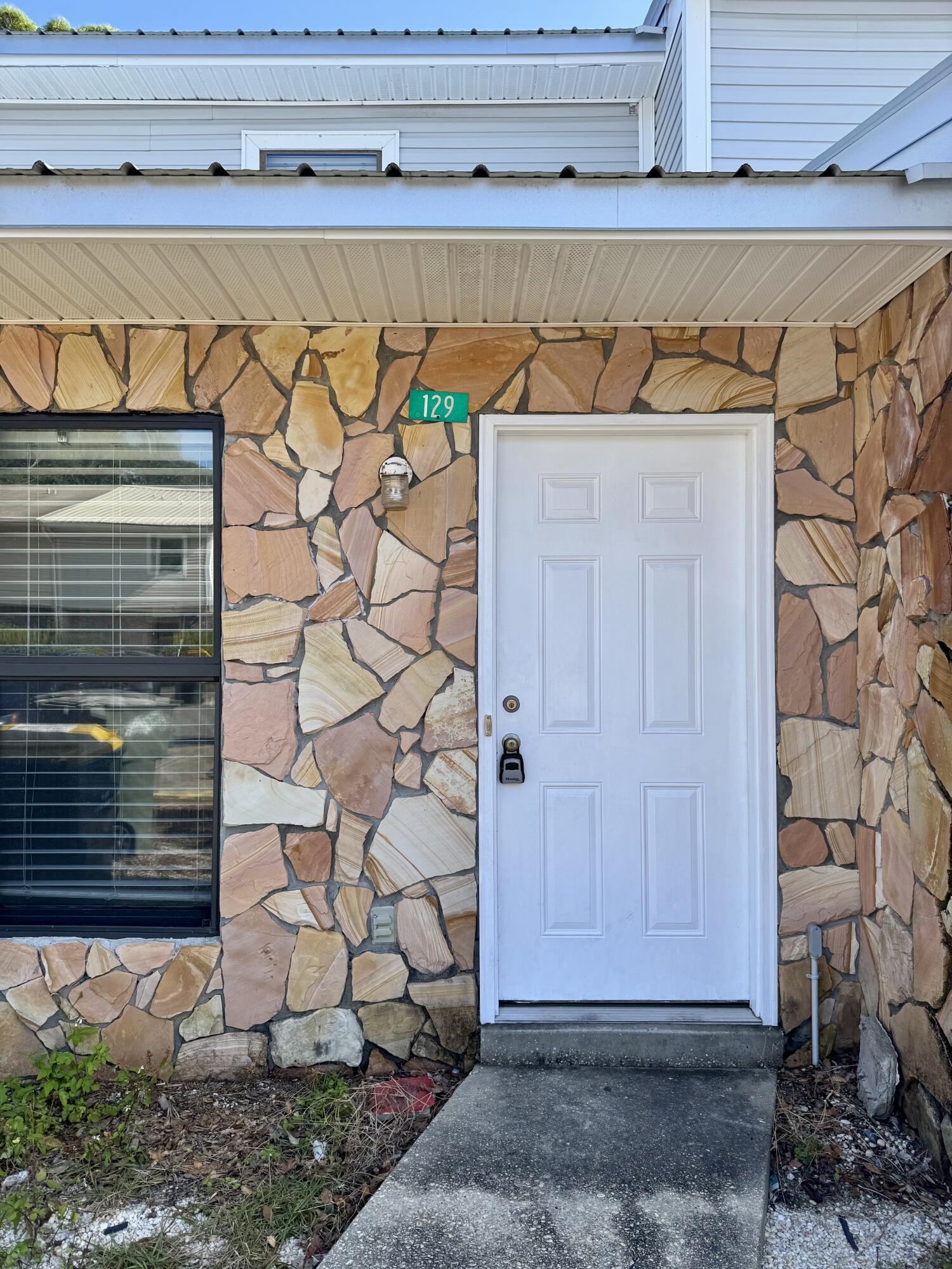 SCOTTWOOD - Residential Lease